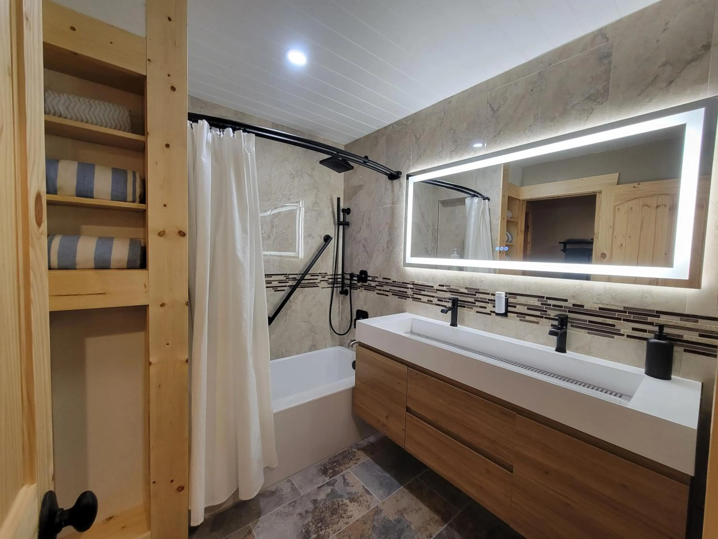 Bathroom in iVACAZ - Pagosa on the Golf