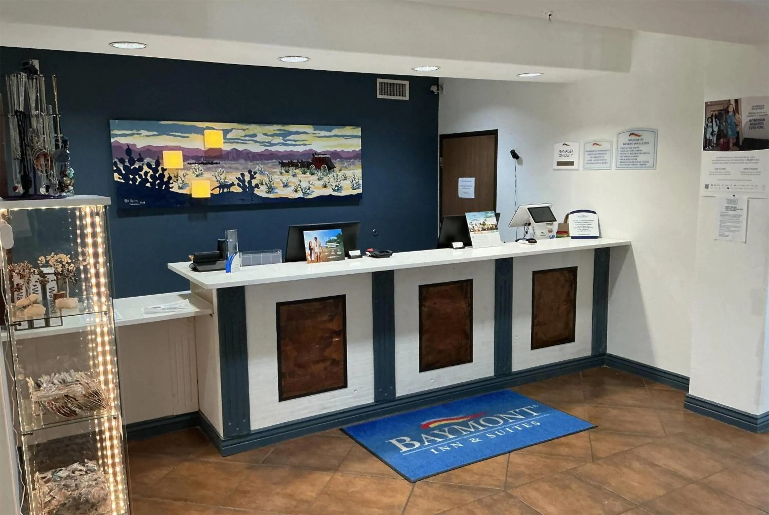 Lobby or reception in Tombstone Grand Hotel, a Baymont by Wyndham