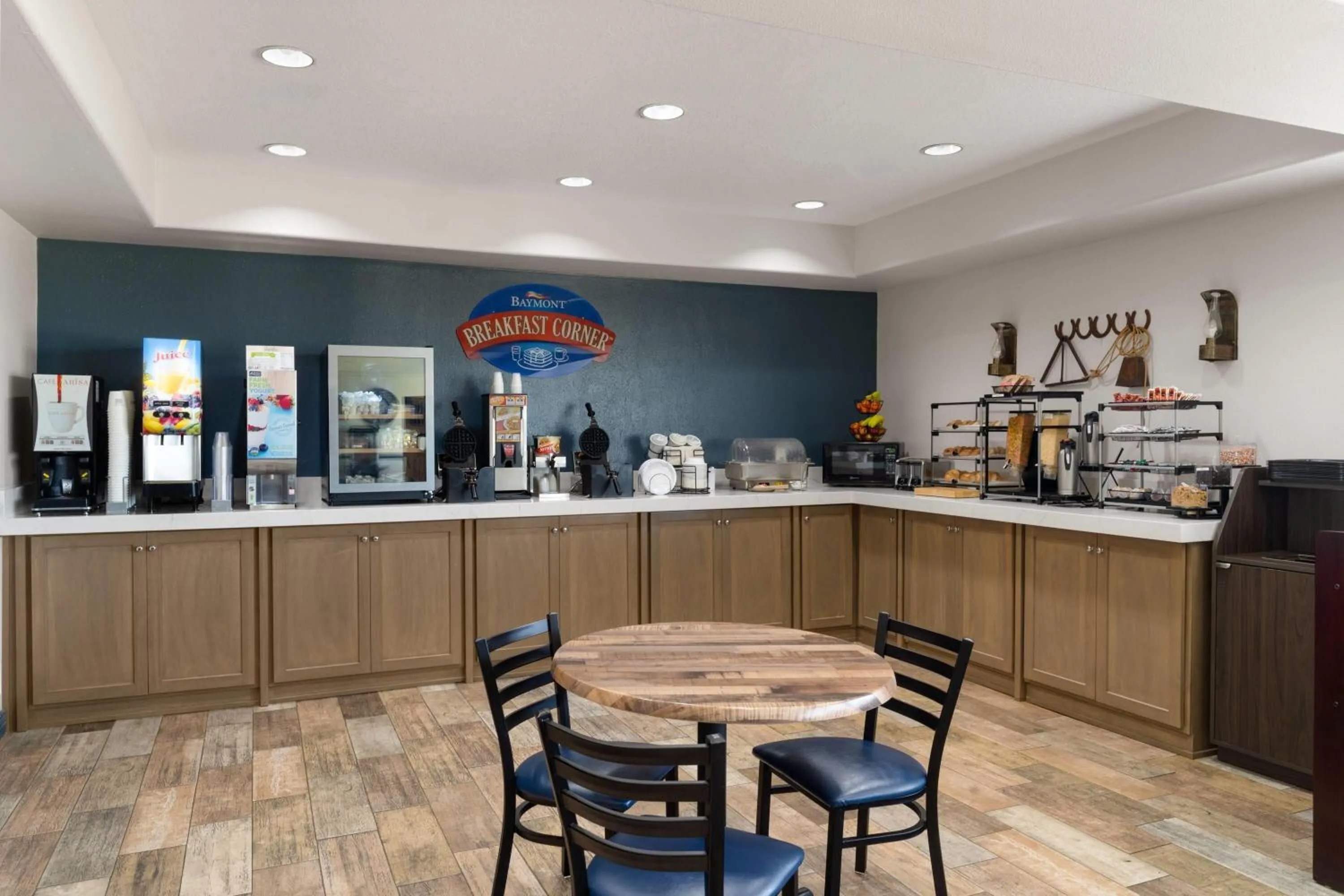 Breakfast in Tombstone Grand Hotel, a Baymont by Wyndham