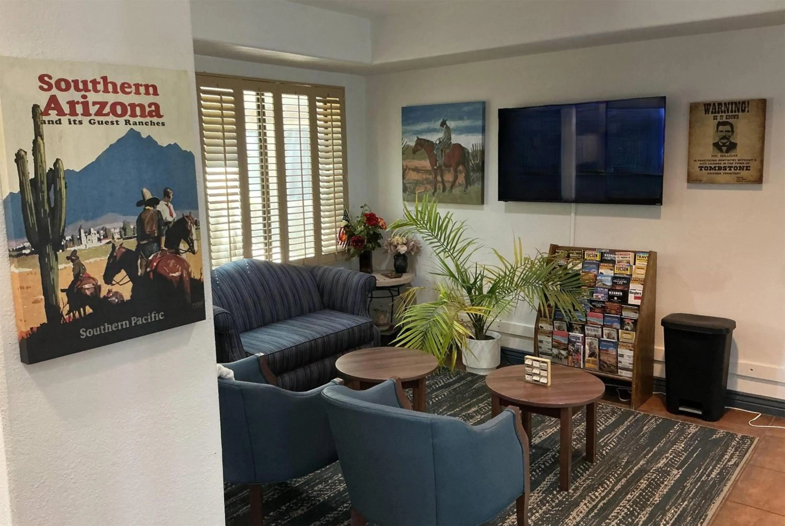 Lobby or reception in Tombstone Grand Hotel, a Baymont by Wyndham