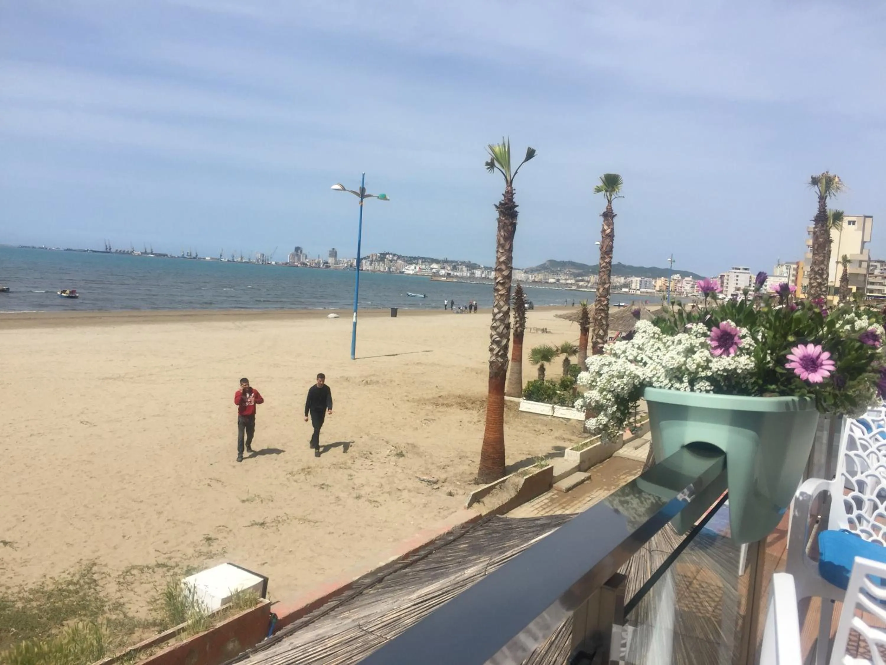 Spring in Sunrise Hotel Cameria