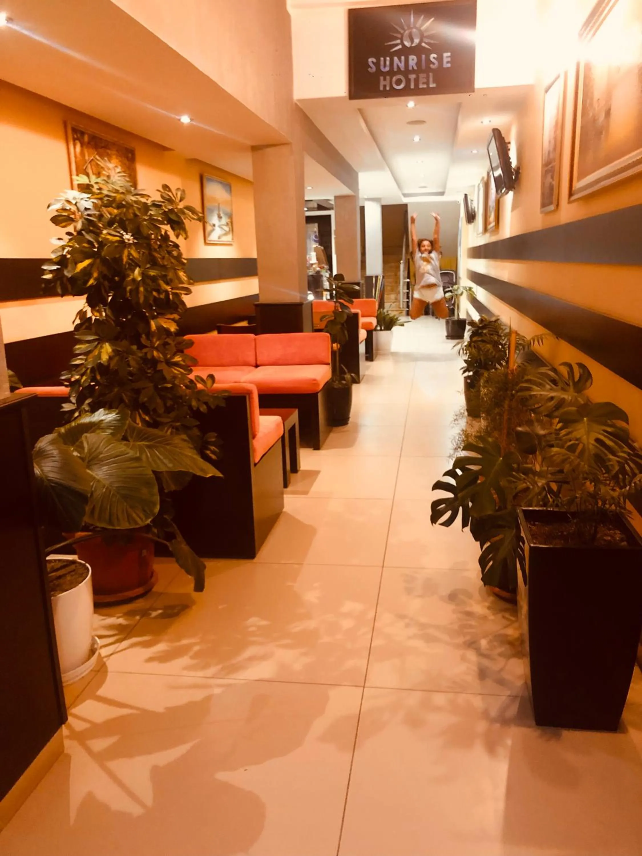 Lobby or reception in Sunrise Hotel Cameria
