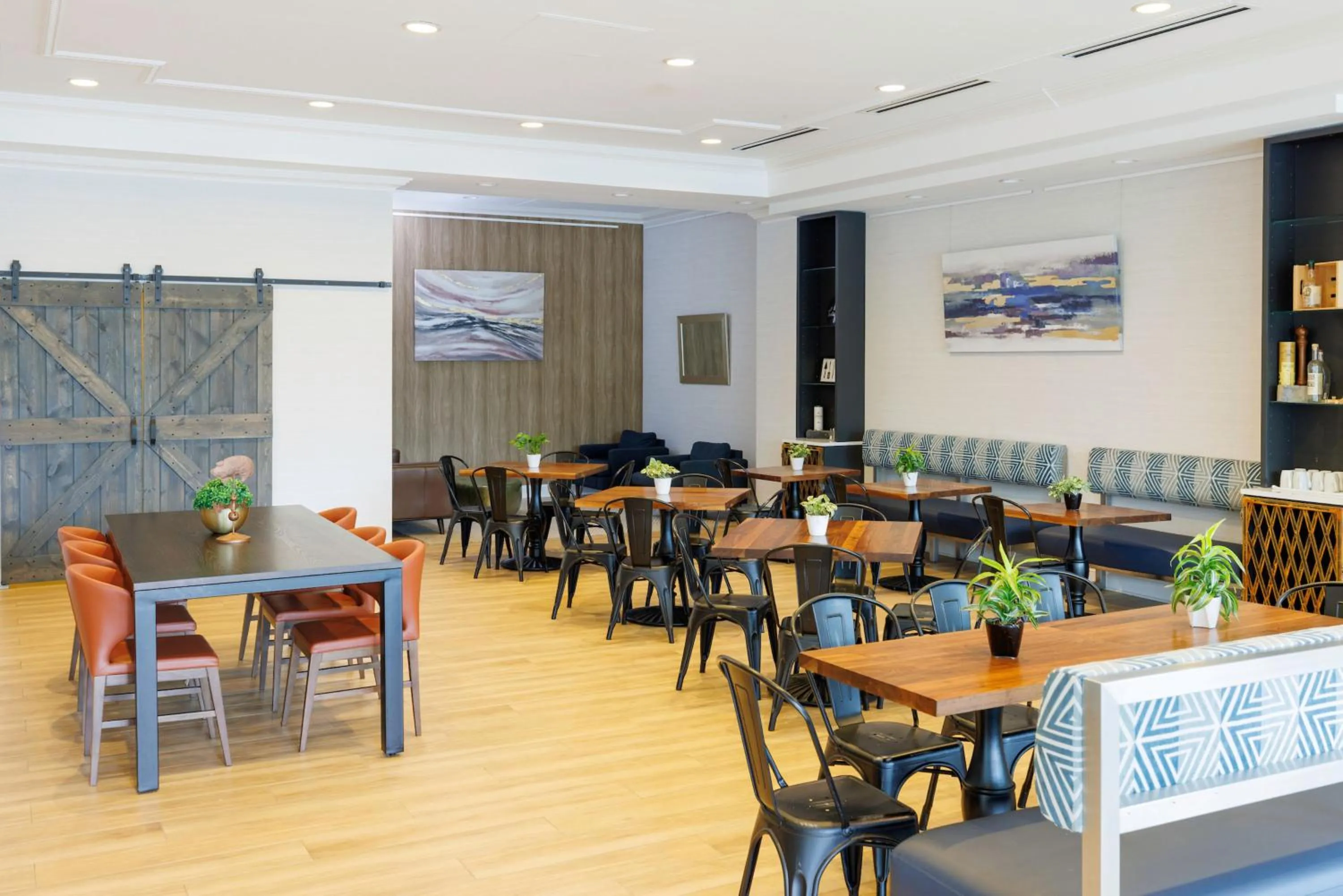 Restaurant/places to eat in Hilton Greenville