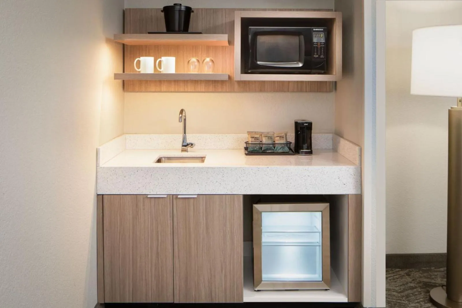 kitchen in SpringHill Suites by Marriott Dallas Downtown / West End