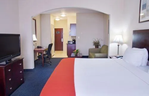 TV/Entertainment Center in Holiday Inn Express Hotel and Suites Orange