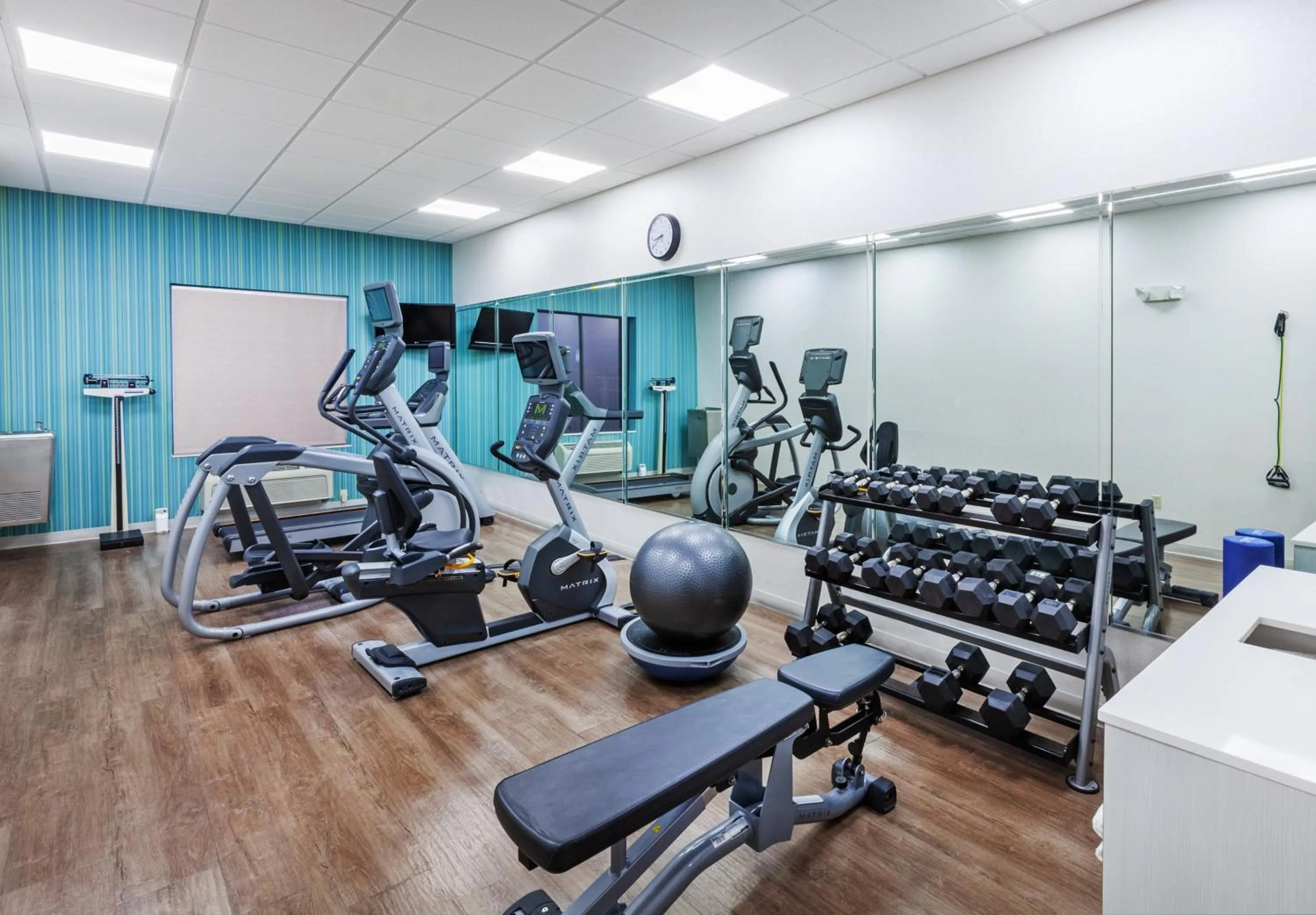 Fitness centre/facilities, Fitness Center/Facilities in Holiday Inn Express Hotel and Suites Orange