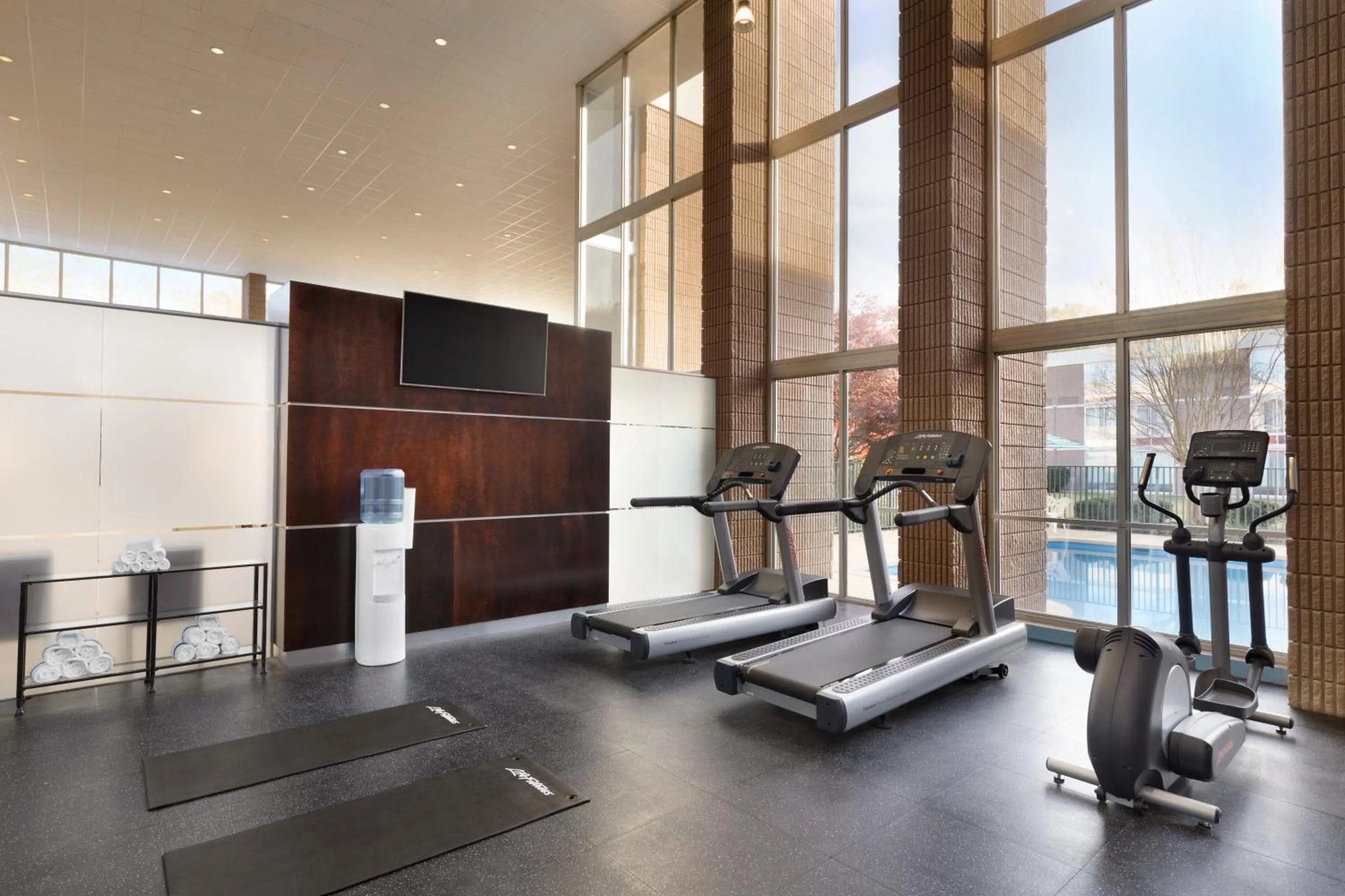 Fitness centre/facilities in Clarion Inn Sheffield Muscle Shoals