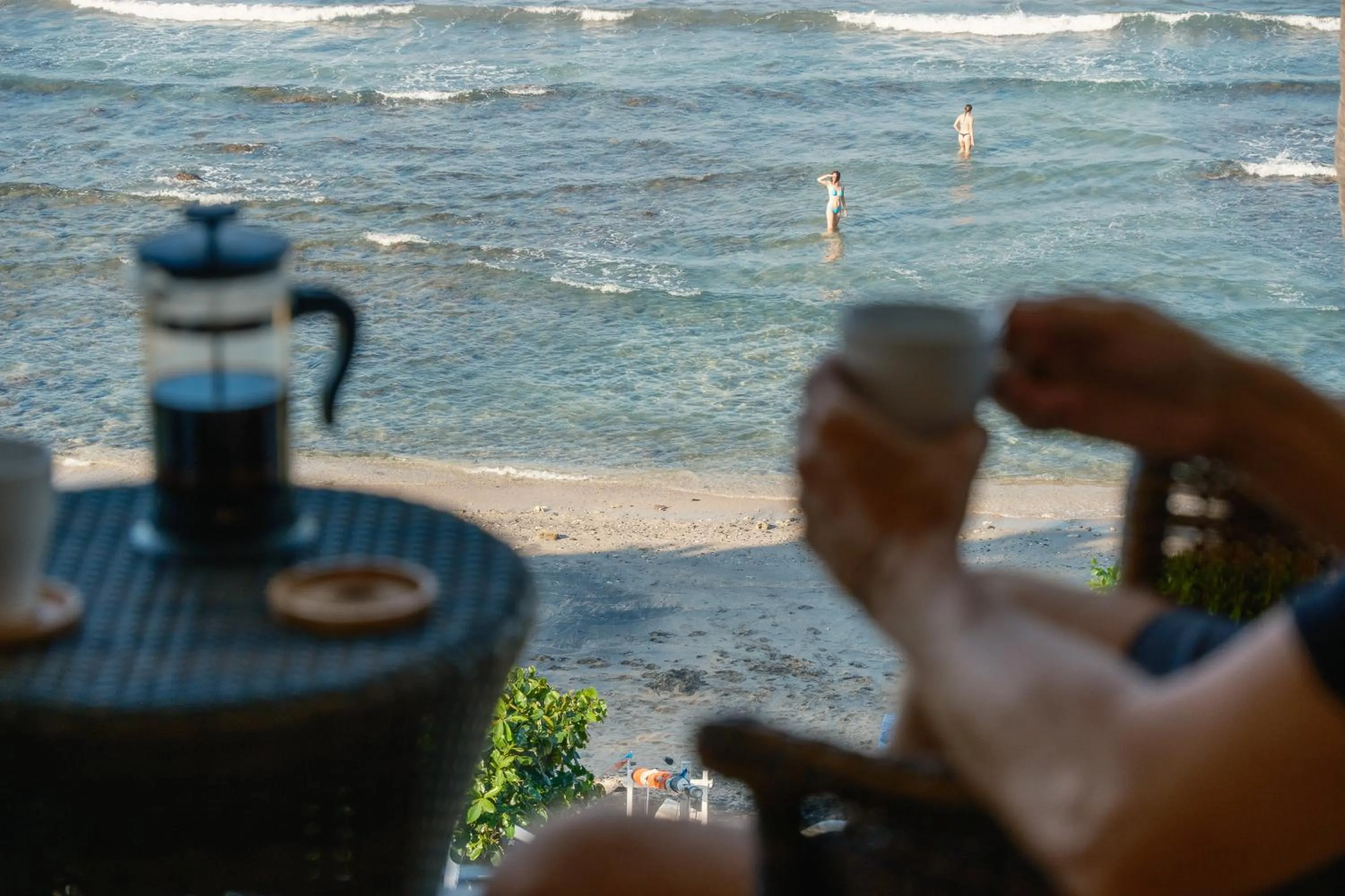 Coffee/tea facilities in Ibus Beach Hotel