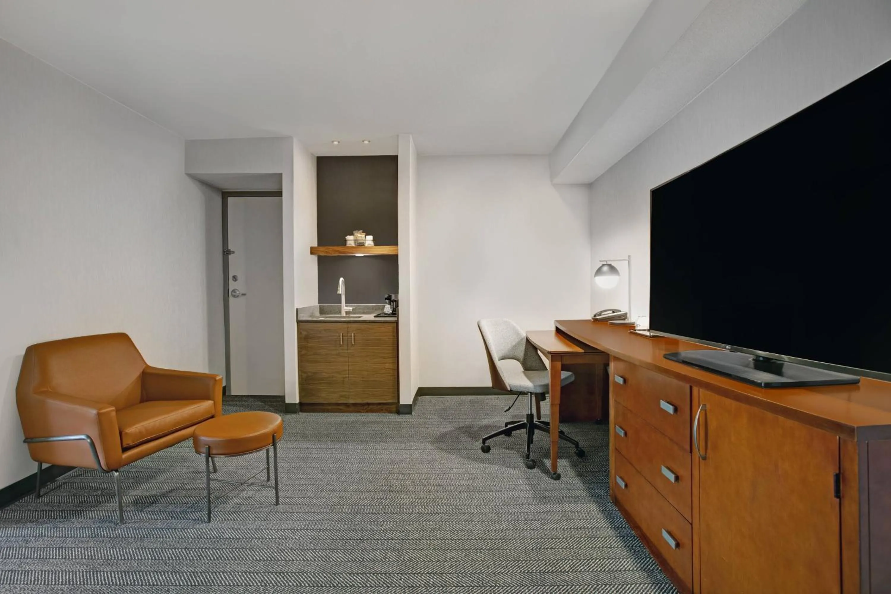 Living room in Courtyard Chicago Elmhurst/Oakbrook Area