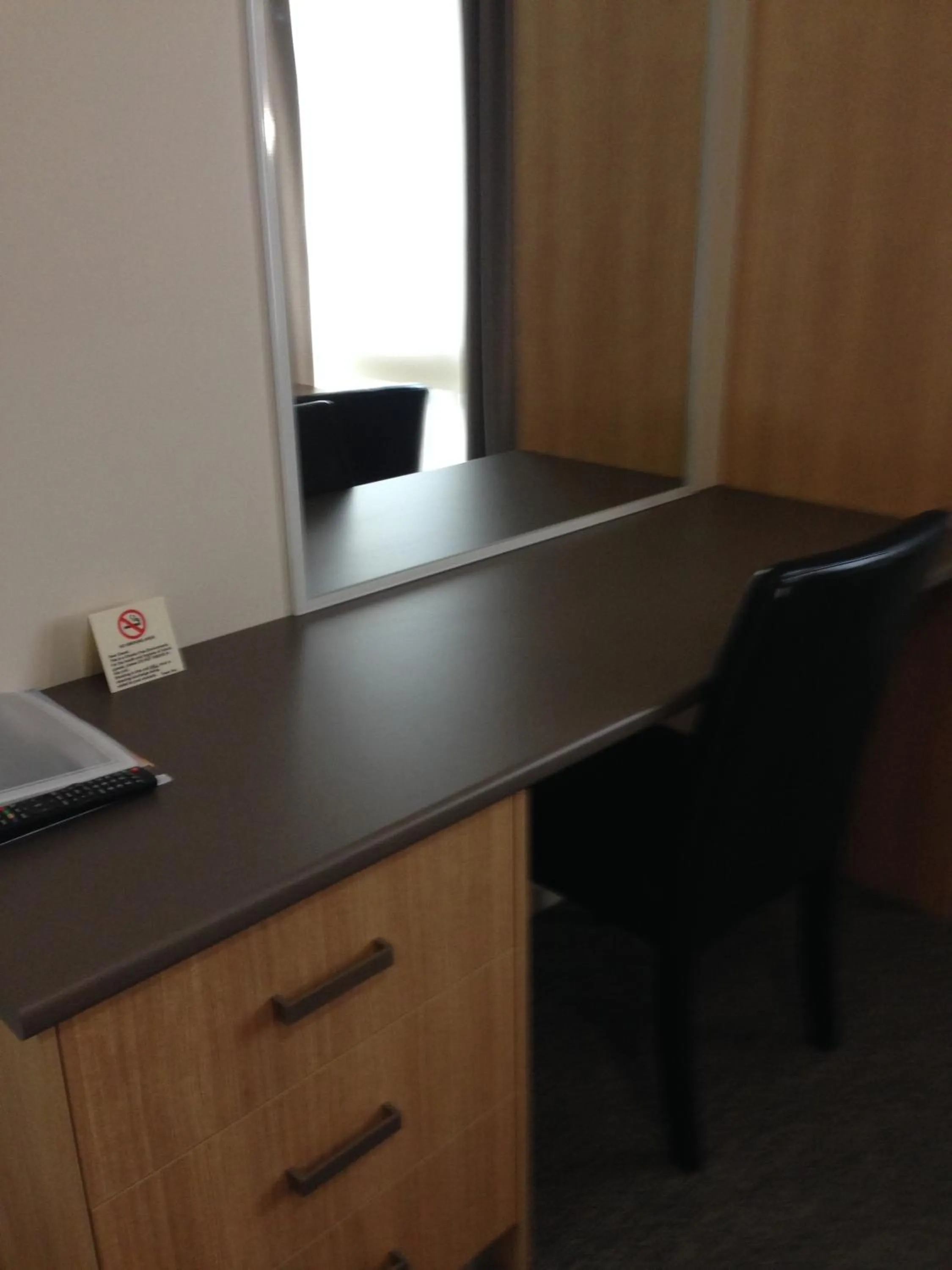 Seating area in Albury Regent Motel