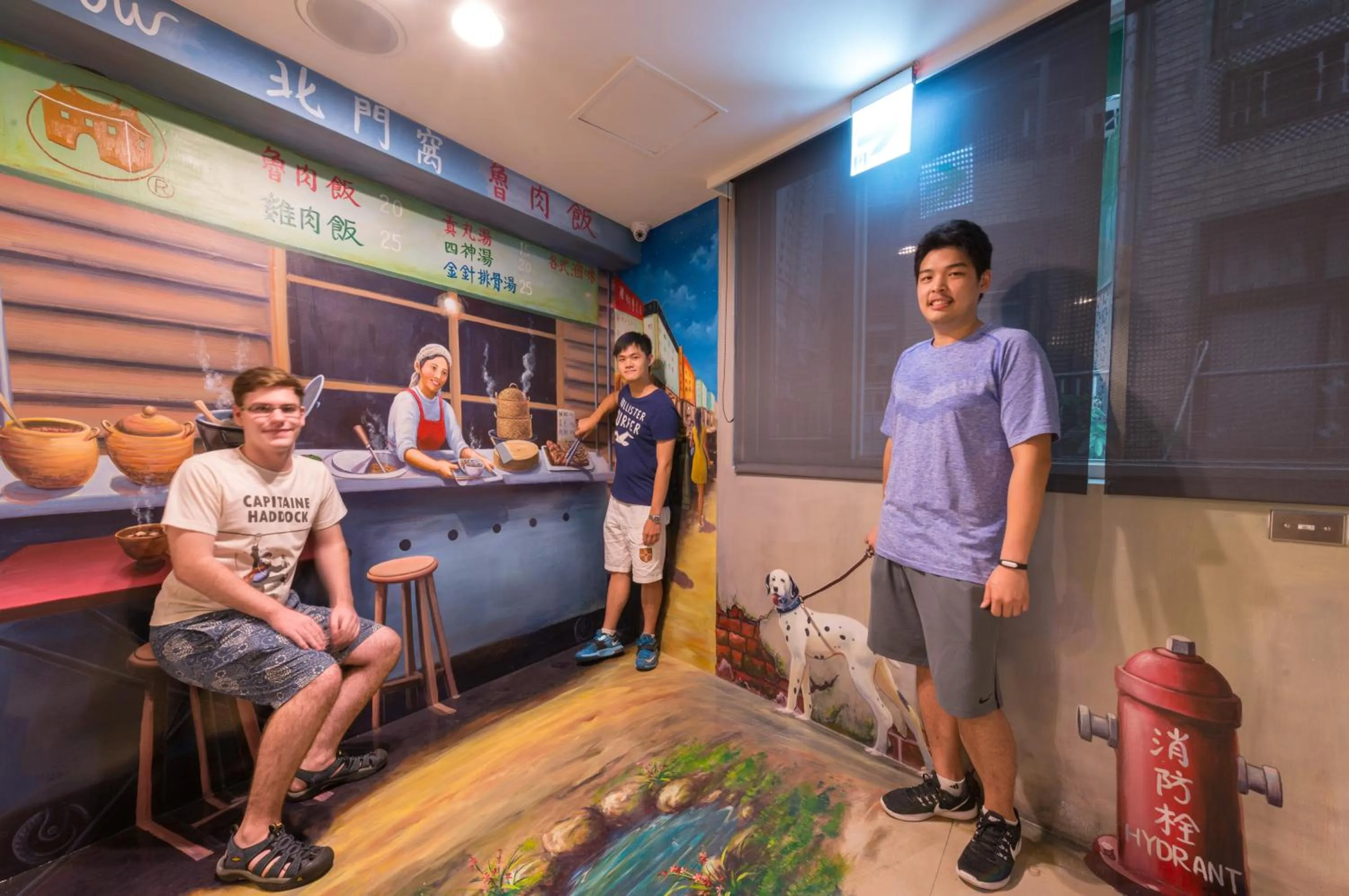 People in Beimen WOW Poshtel