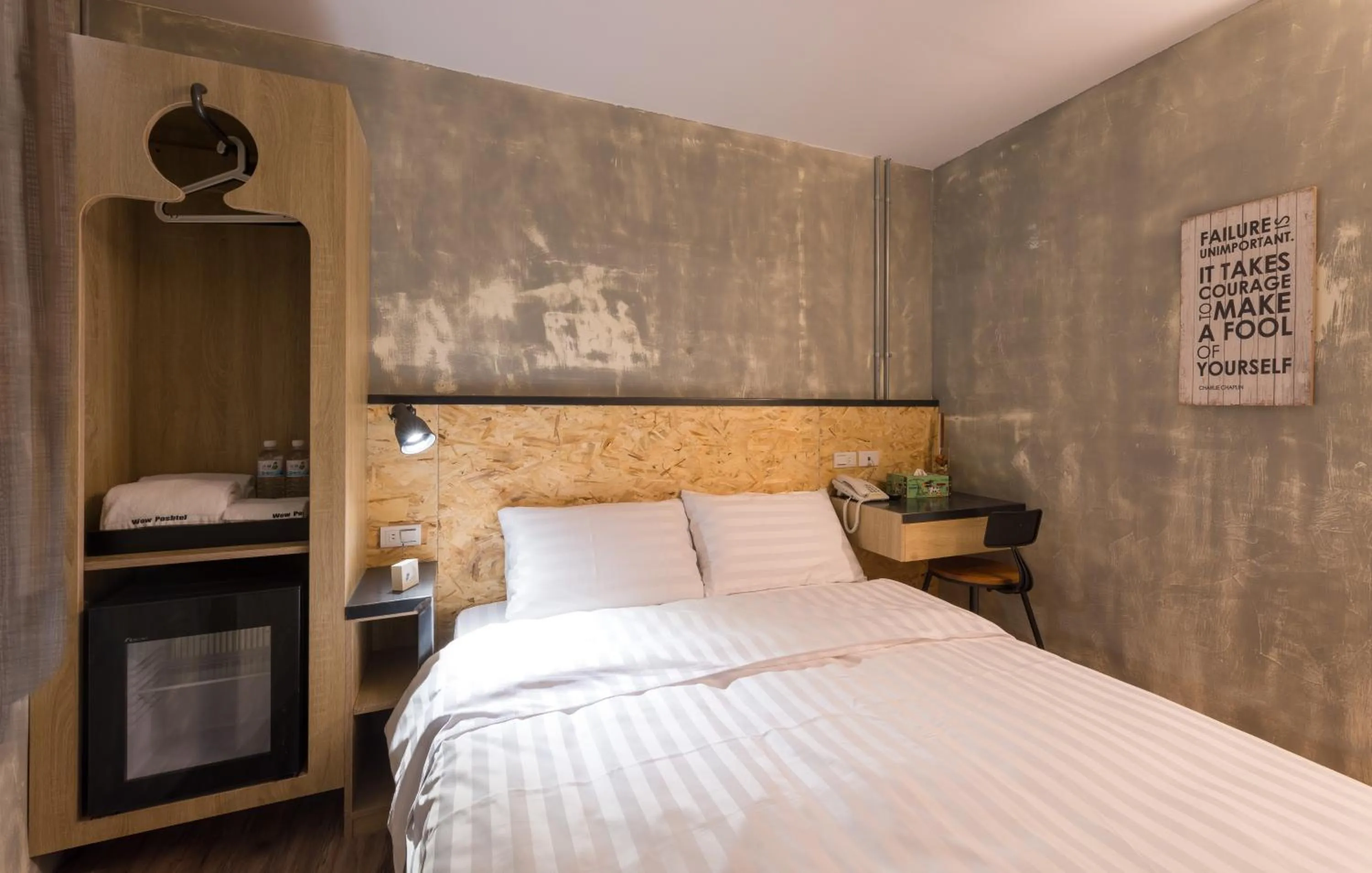 Bedroom, Bed in Beimen WOW Poshtel