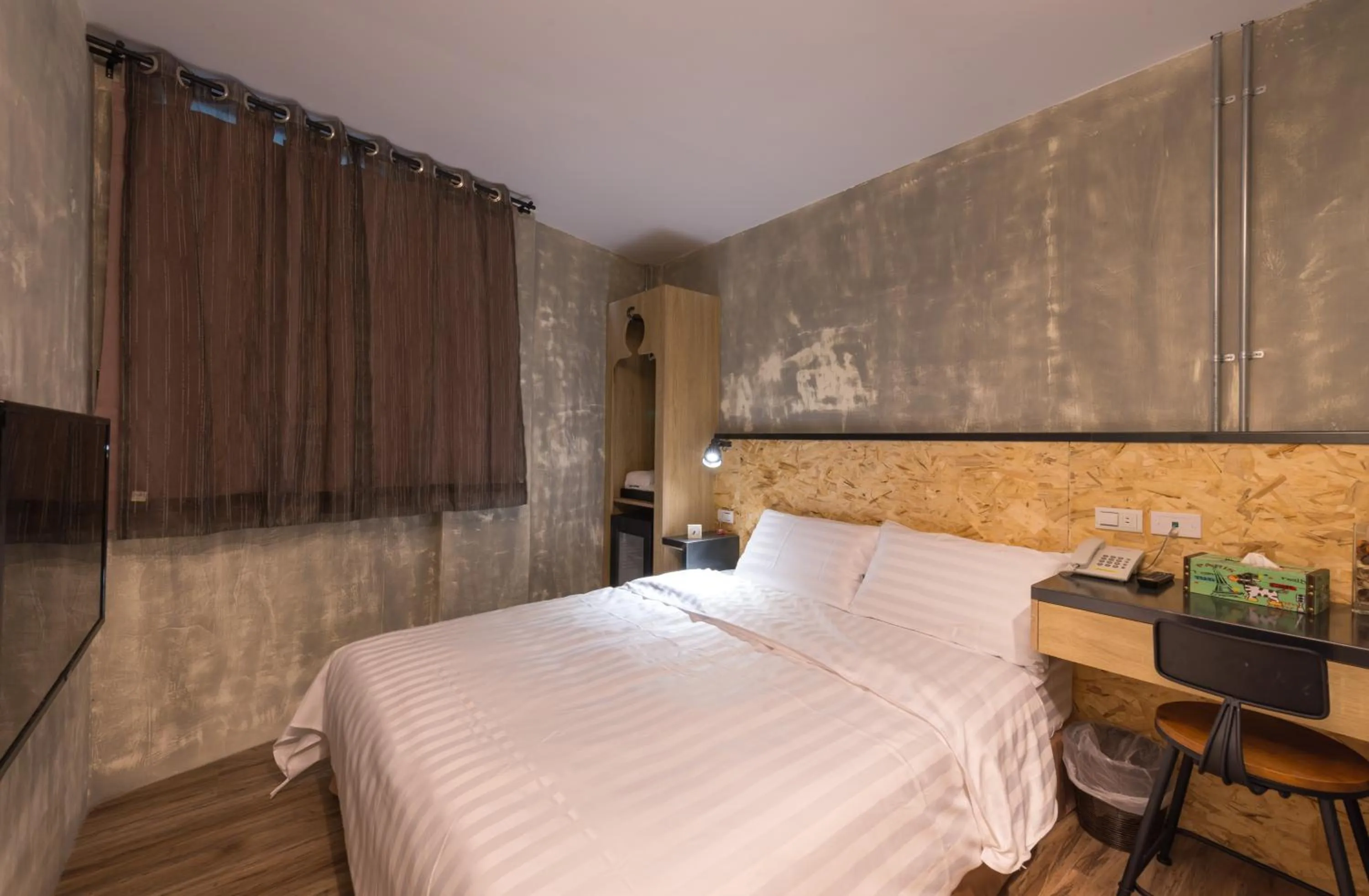 Bedroom, Bed in Beimen WOW Poshtel