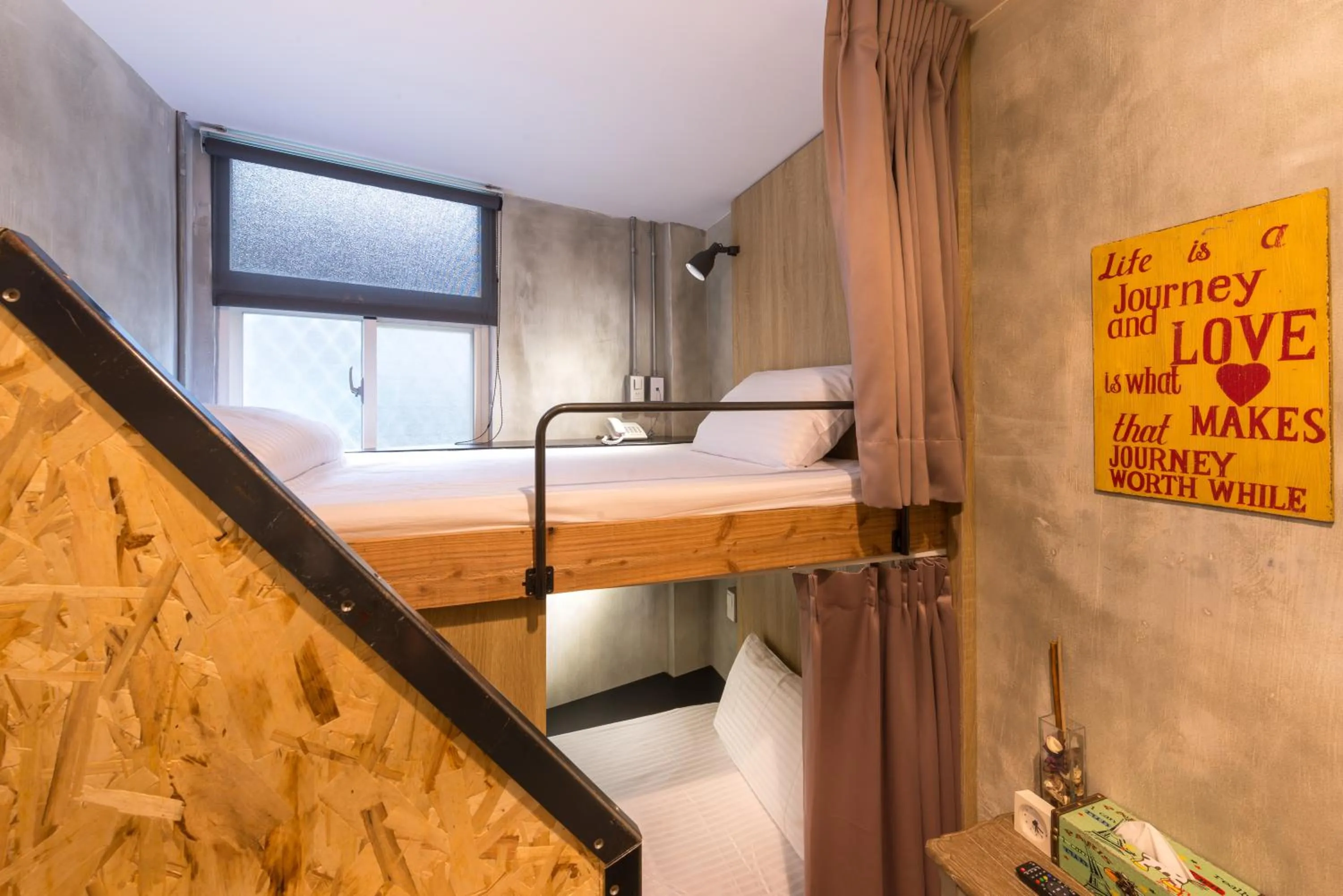 Bedroom, Bed in Beimen WOW Poshtel