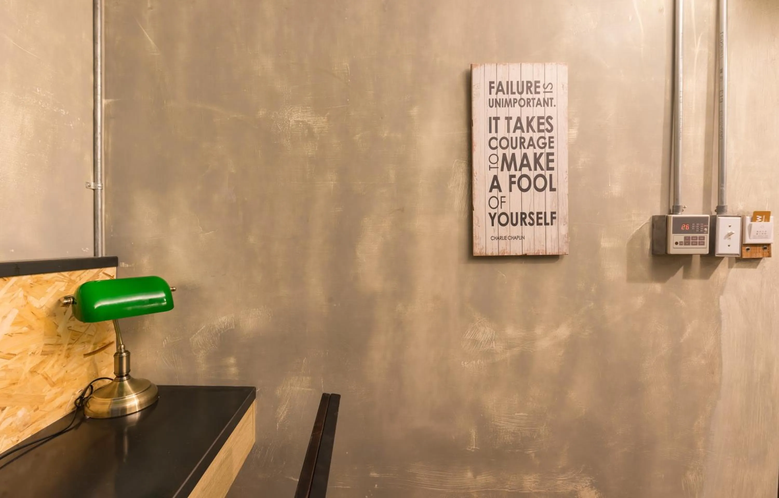 Seating area in Beimen WOW Poshtel