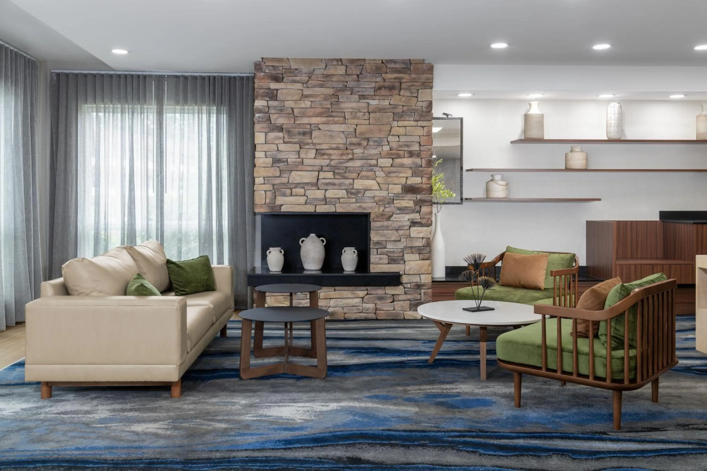 Lobby or reception in Fairfield Inn & Suites by Marriott Martinsburg