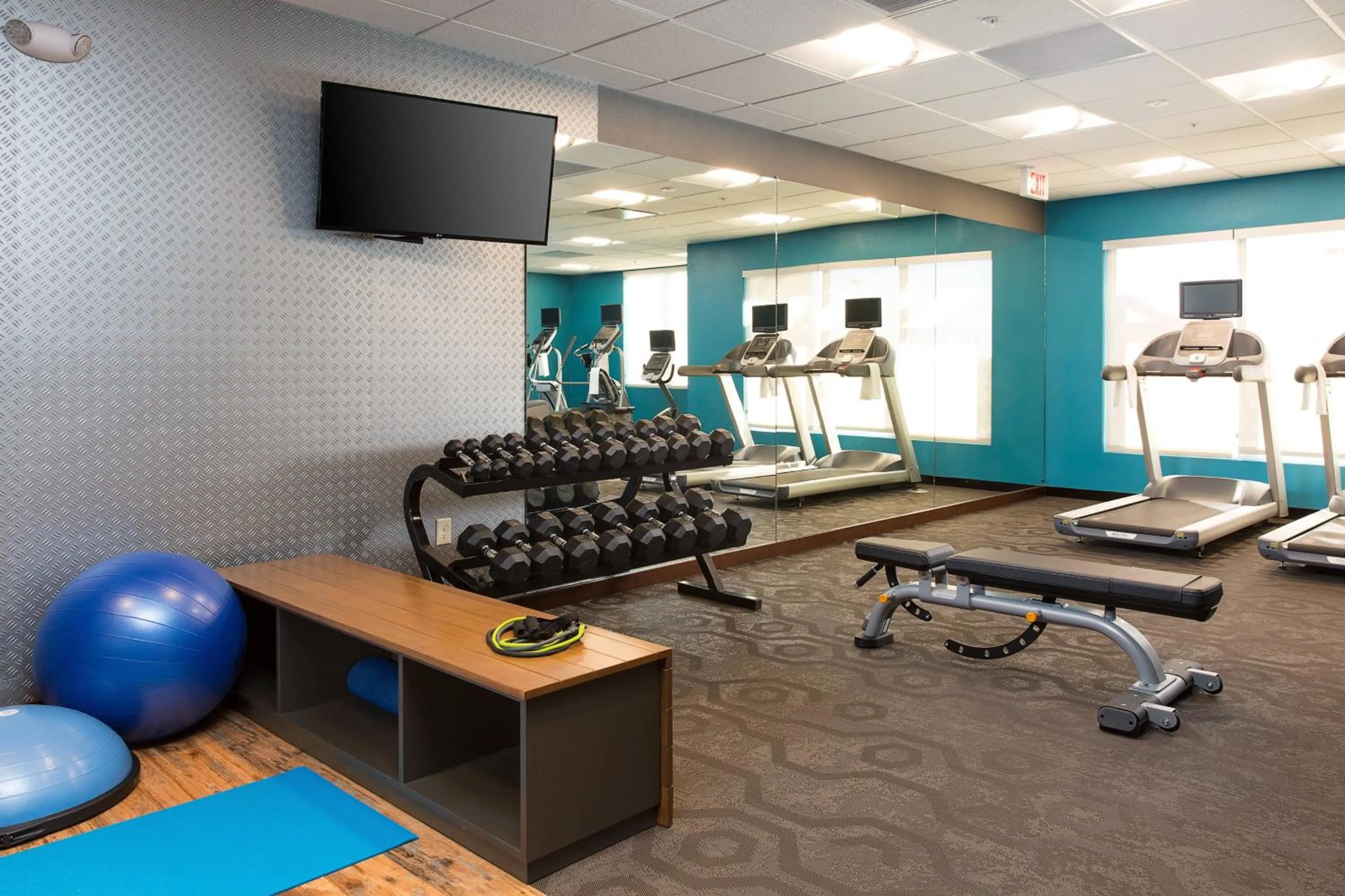 Fitness centre/facilities in Fairfield Inn & Suites by Marriott Sacramento Folsom