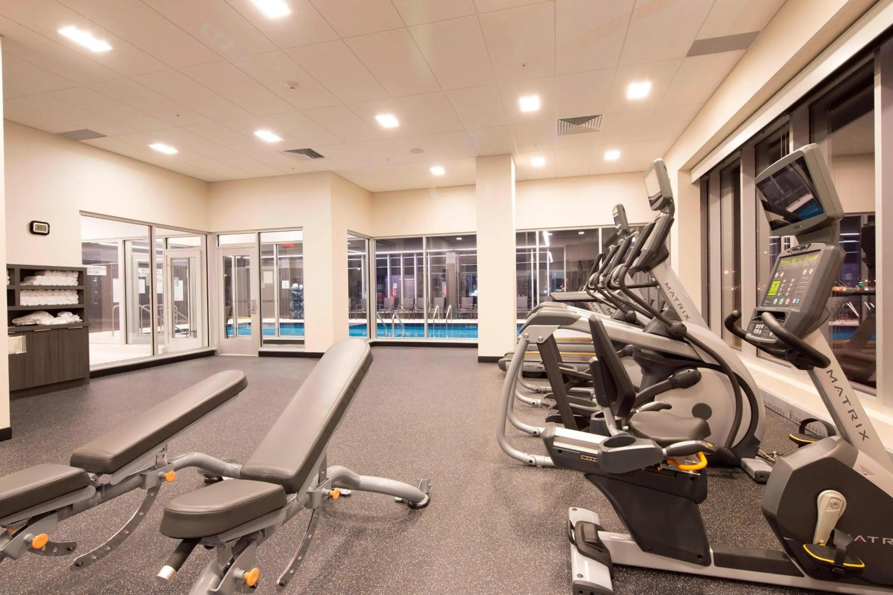 Fitness centre/facilities in Courtyard by Marriott Quebec City