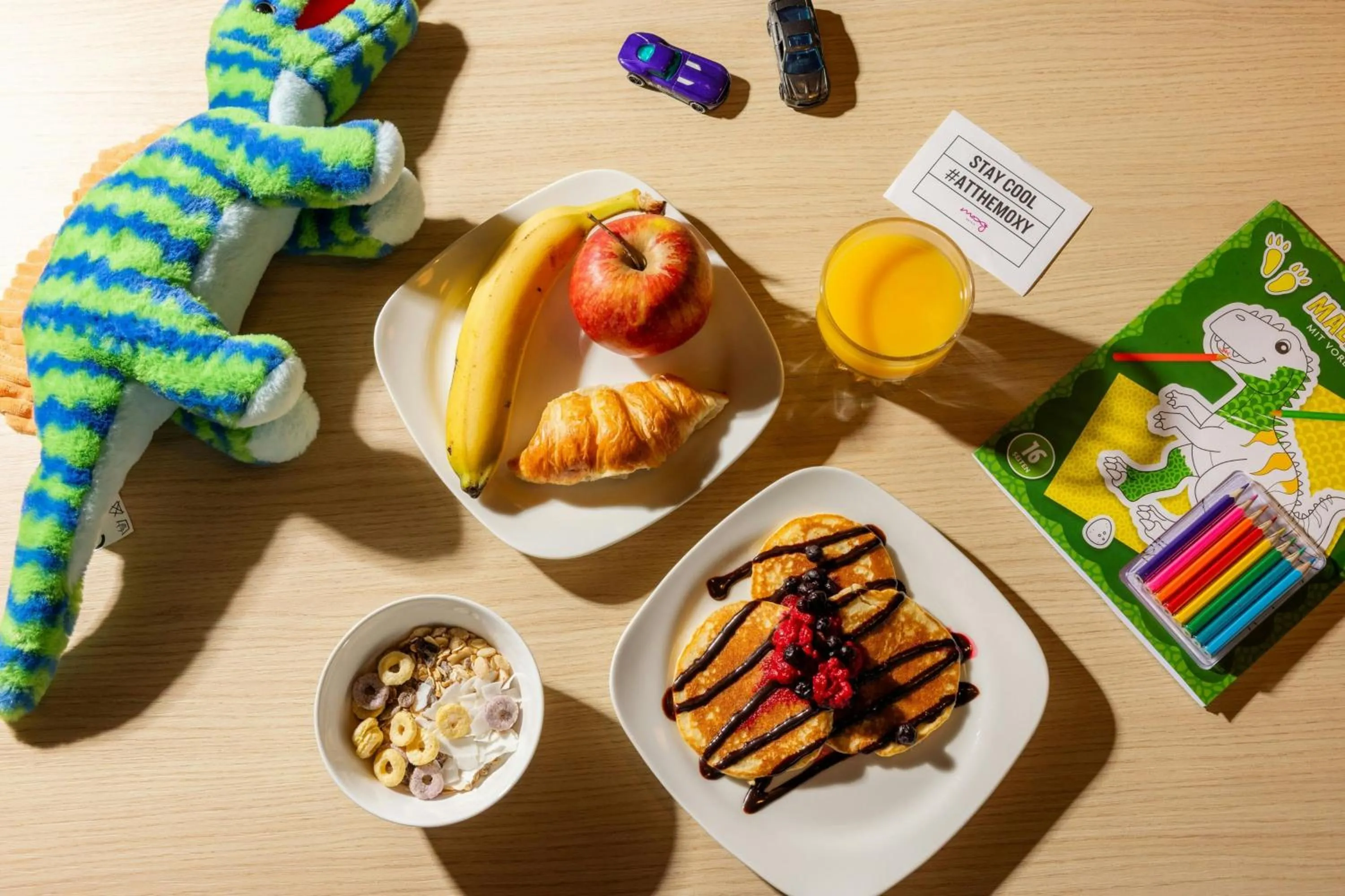 Breakfast in Moxy Berlin Ostbahnhof