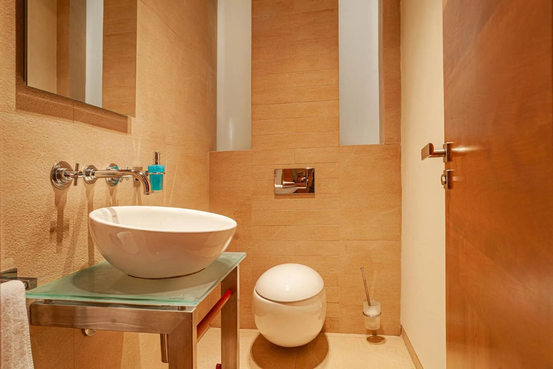 STING Boutique Apartments