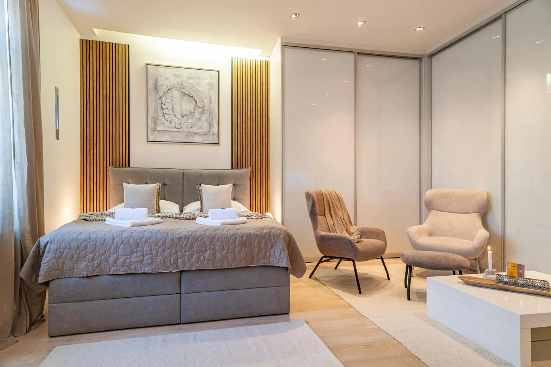 Bed in STING Boutique Apartments