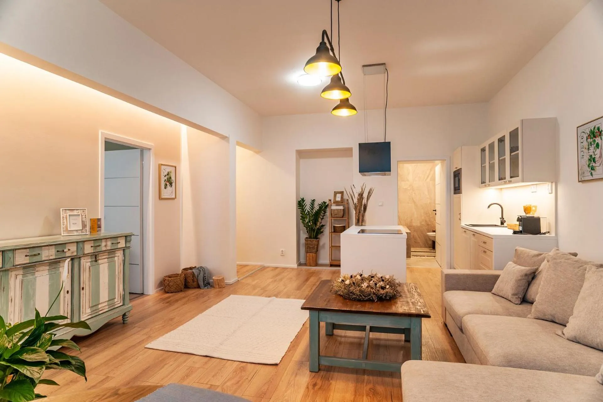 STING Boutique Apartments