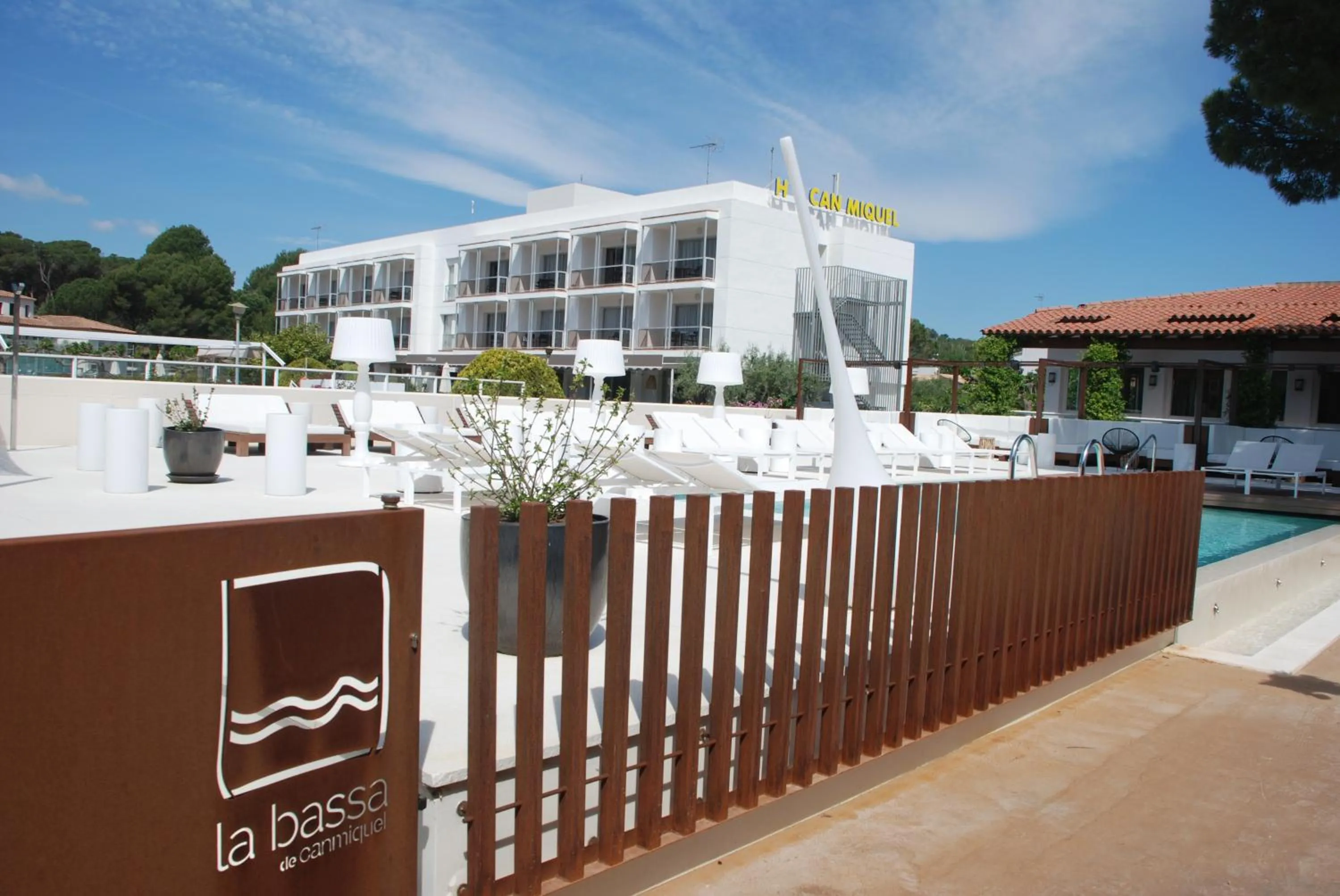 Facade/entrance in Can Miquel