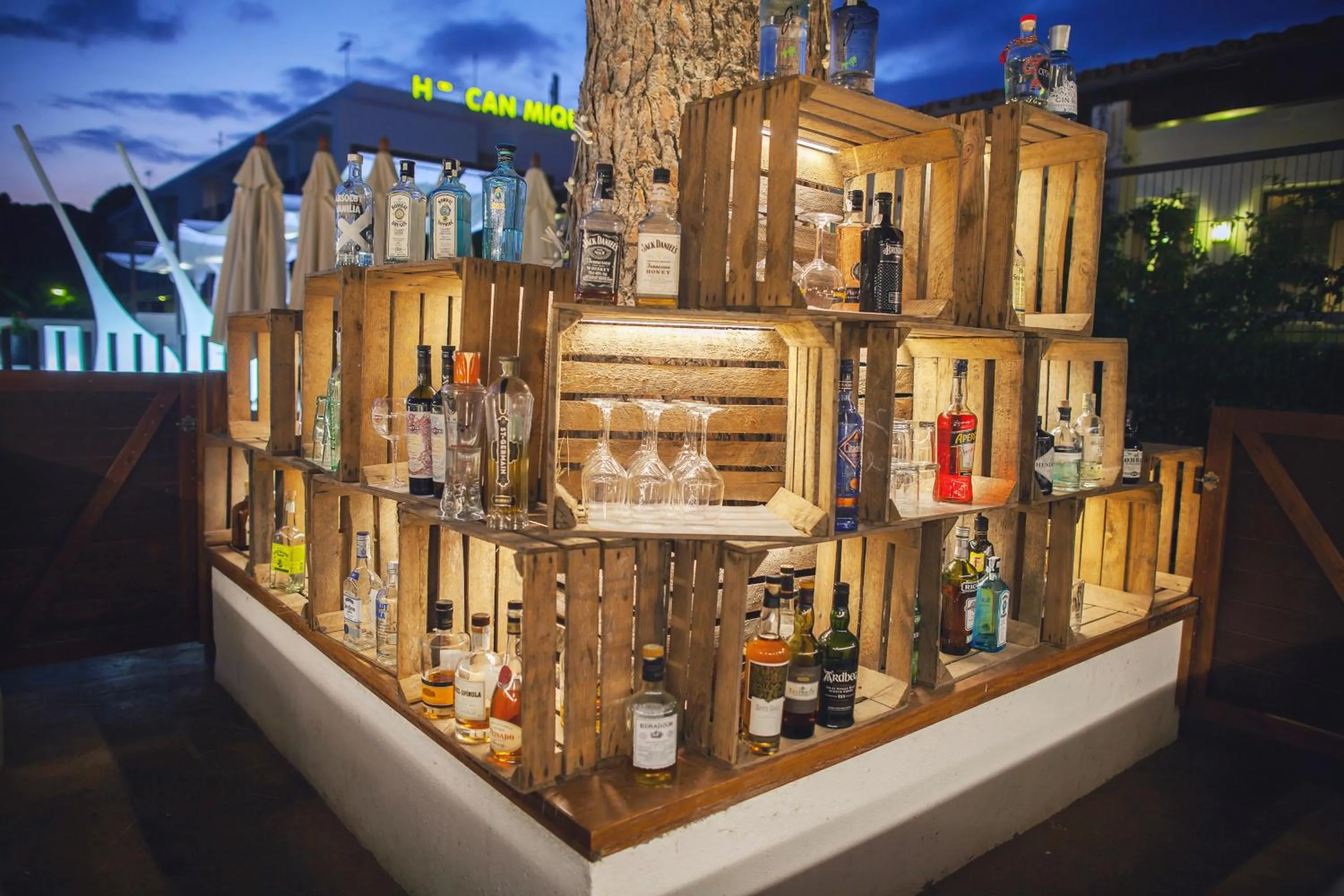 BBQ facilities in Can Miquel