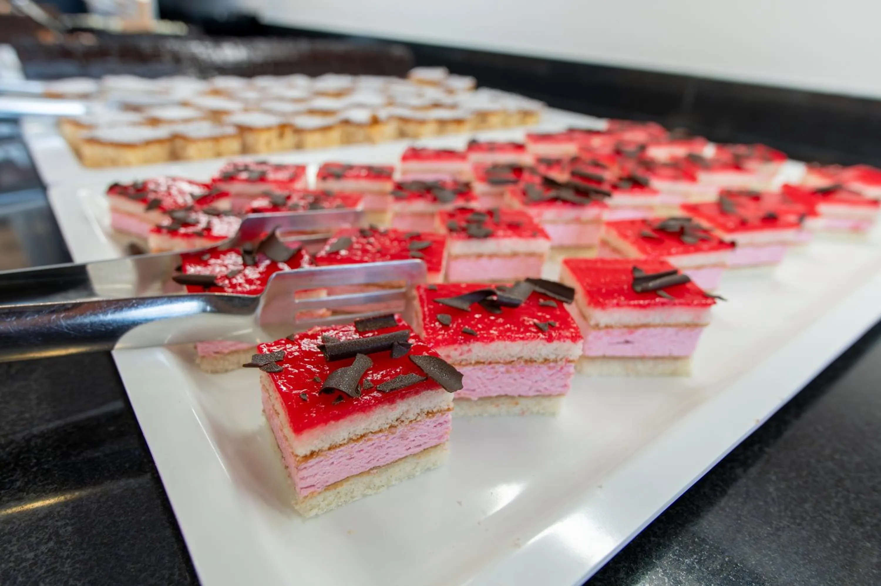 Restaurant/places to eat in Apartamentos Turísticos Augustus