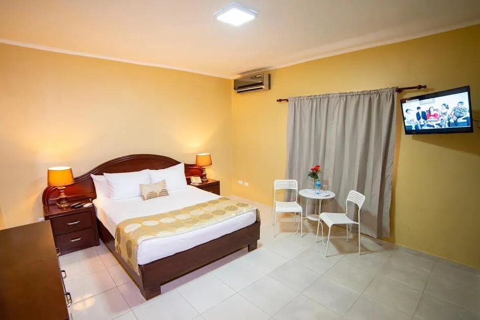 Bed in Hotel Real Bella Vista