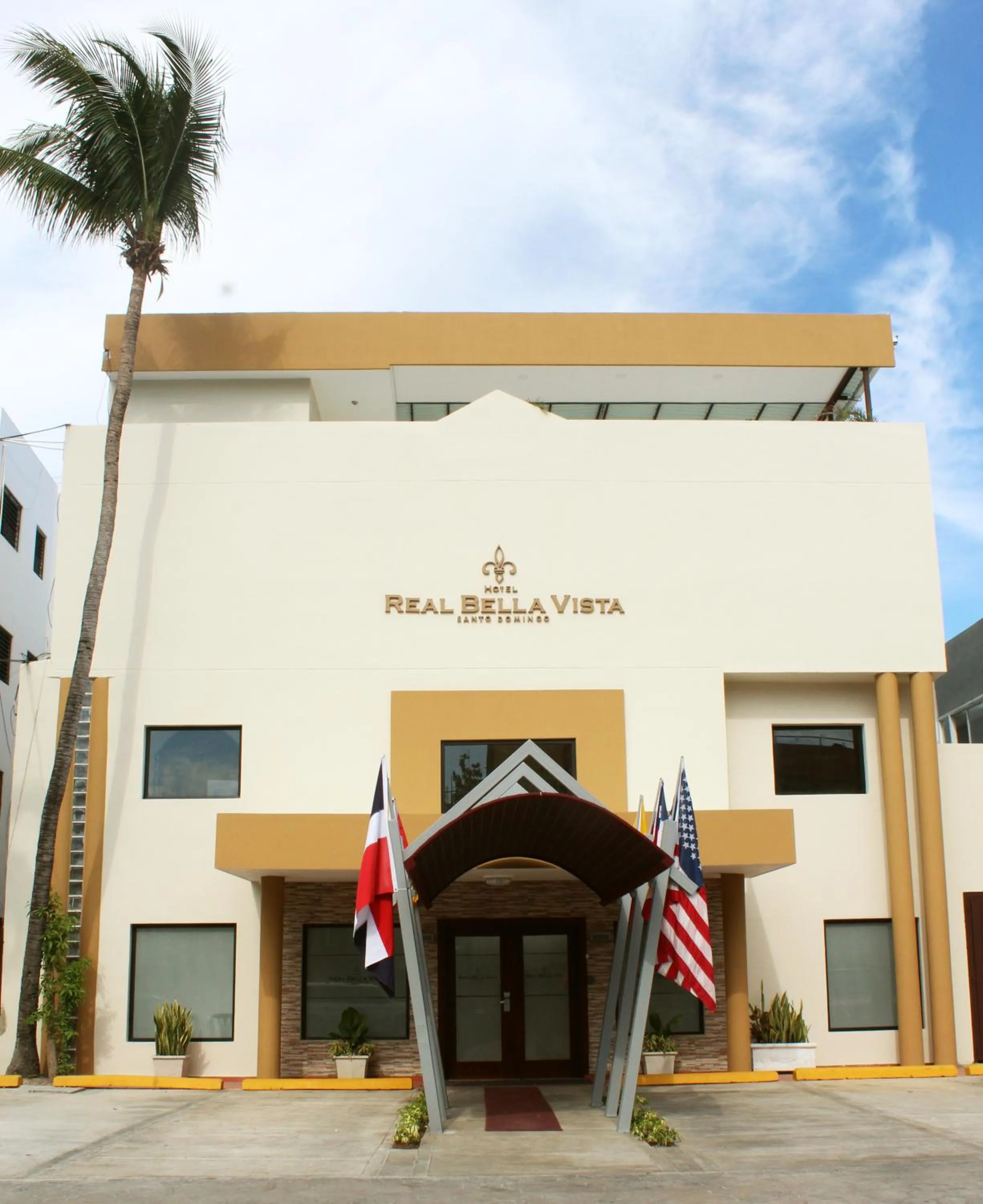 Facade/entrance in Hotel Real Bella Vista