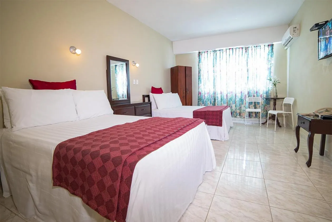 Bed in Hotel Real Bella Vista