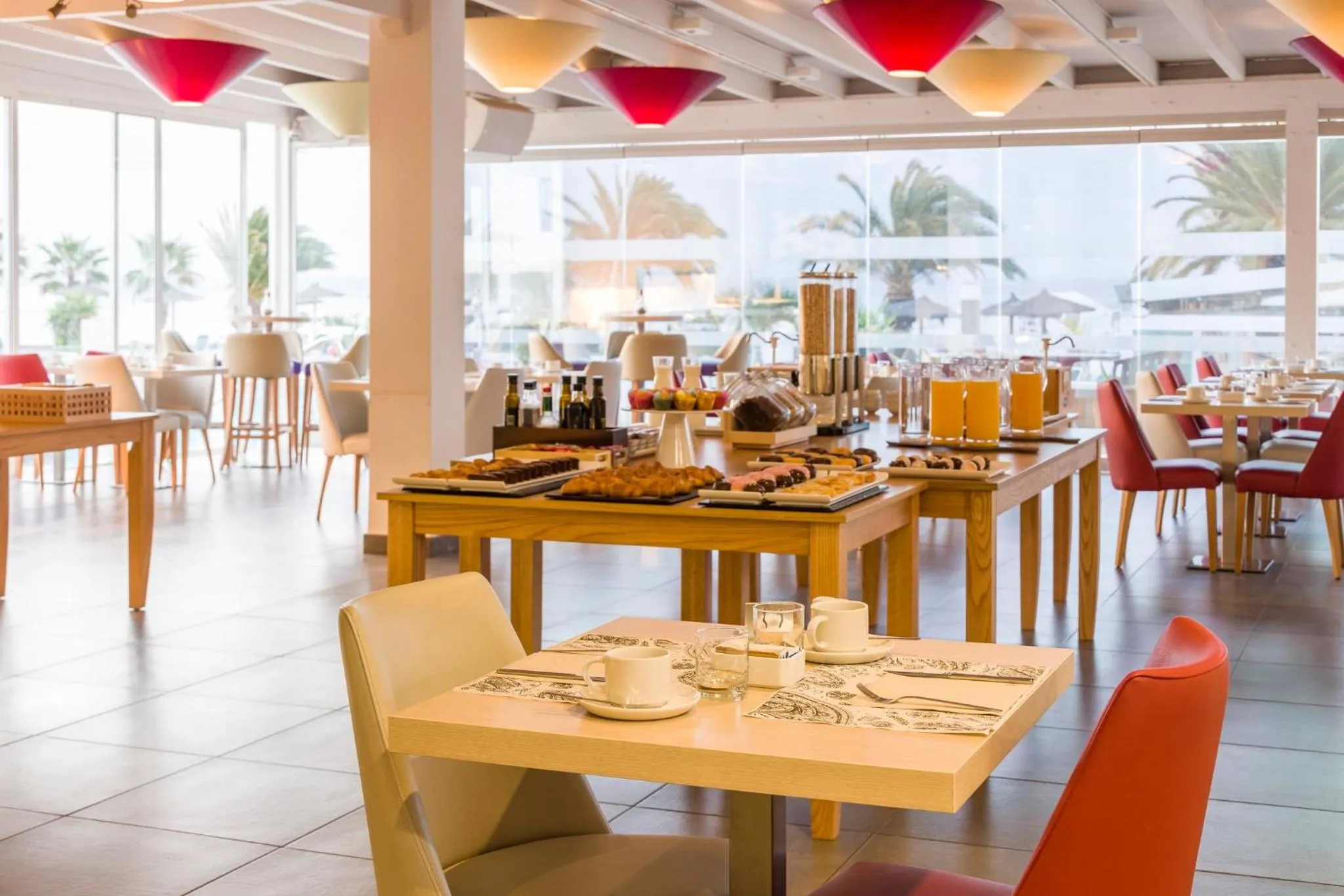 Dining area in ILUNION Costa Sal Lanzarote