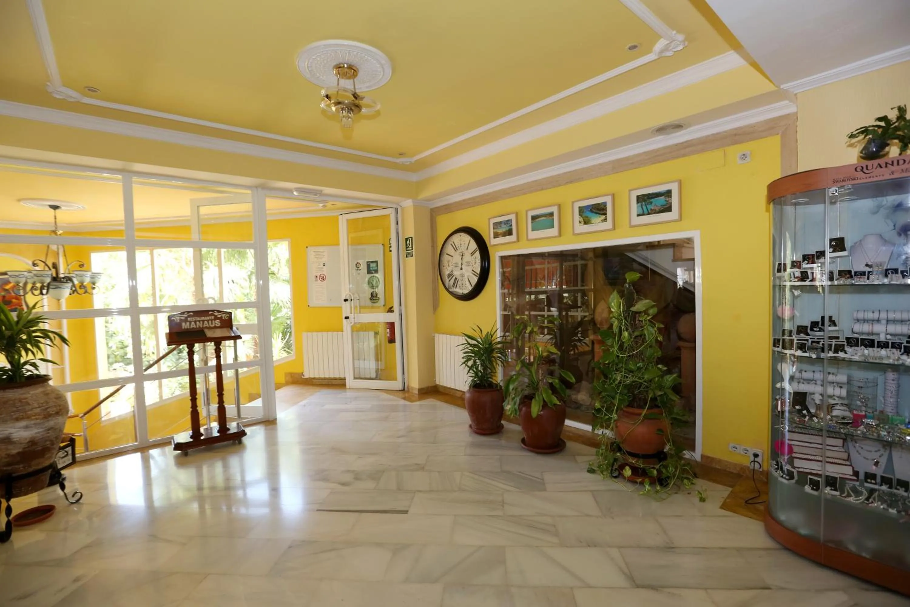 Area and facilities in Hotel Manaus