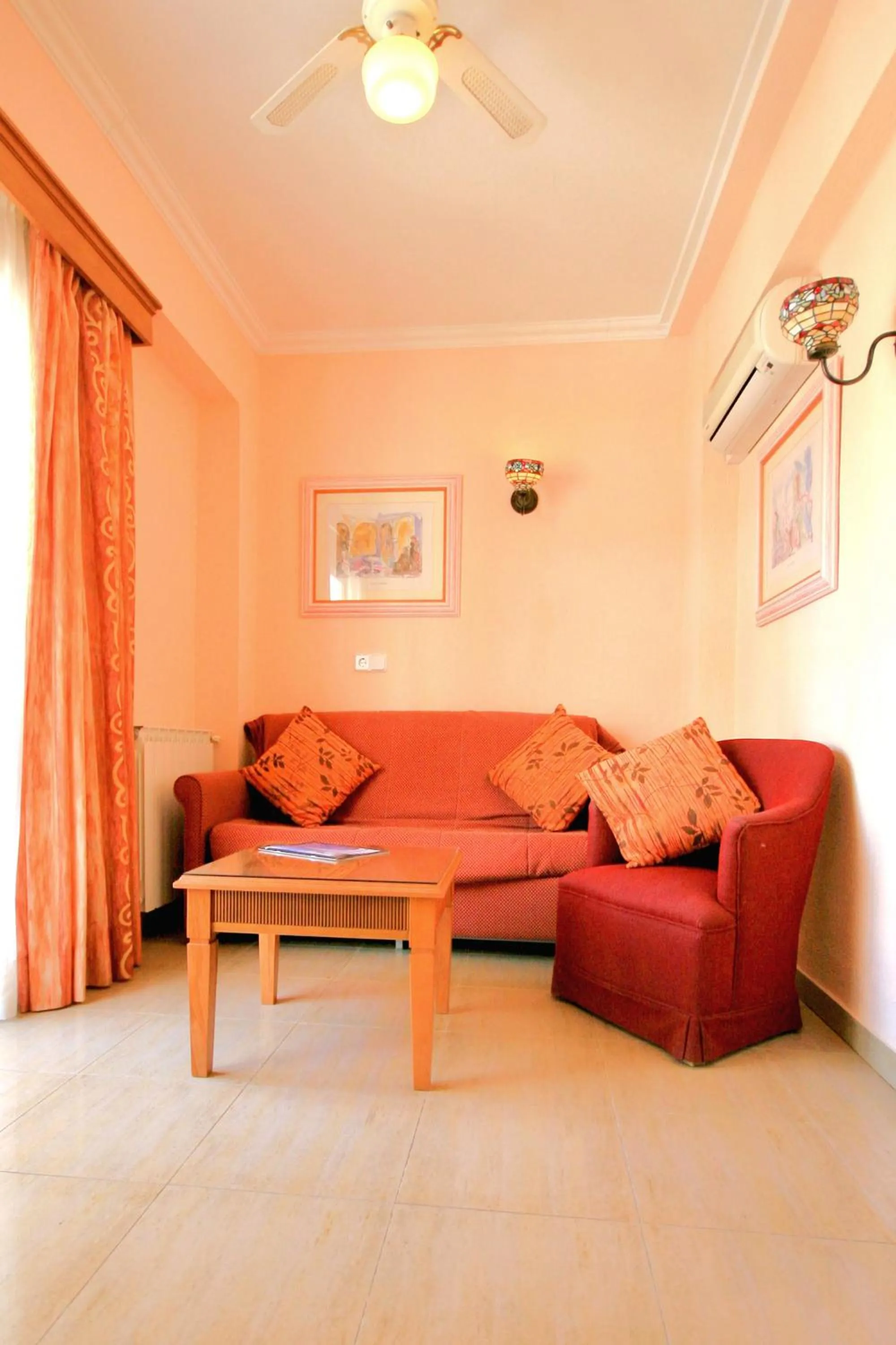 Living room in Hotel Manaus