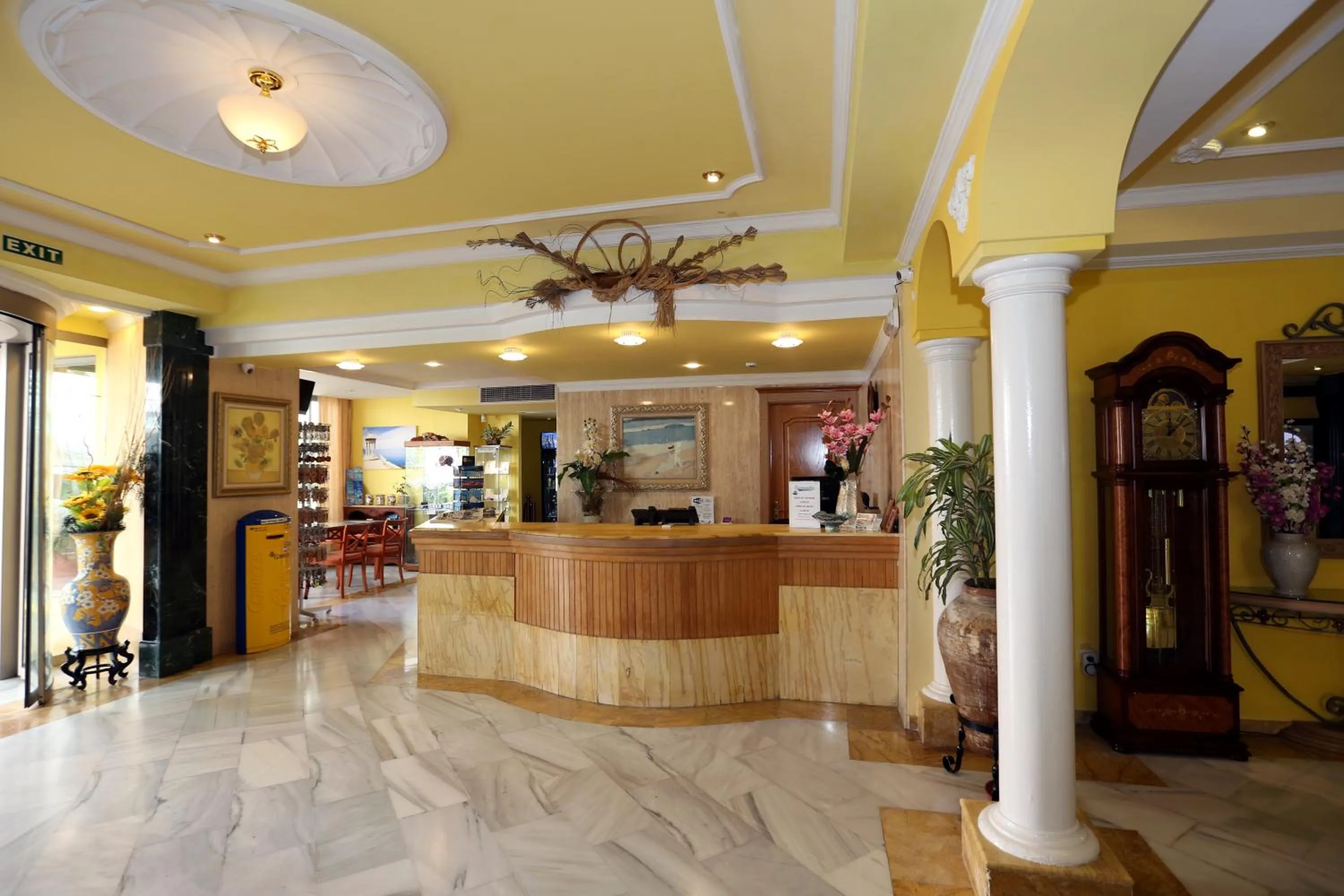 Lobby or reception in Hotel Manaus