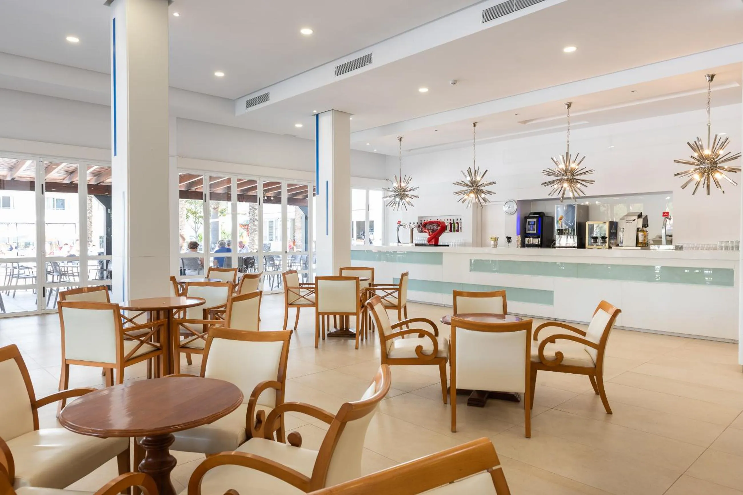 Lounge or bar in Globales Maioris