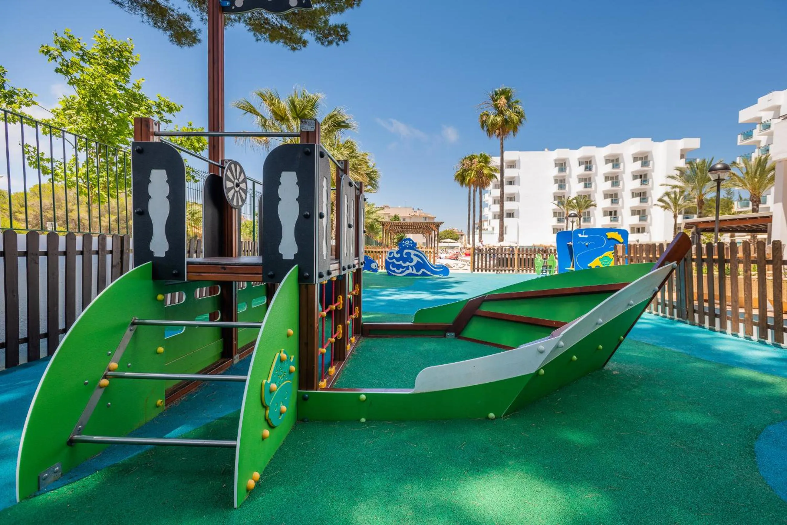 Children play ground in Globales Maioris