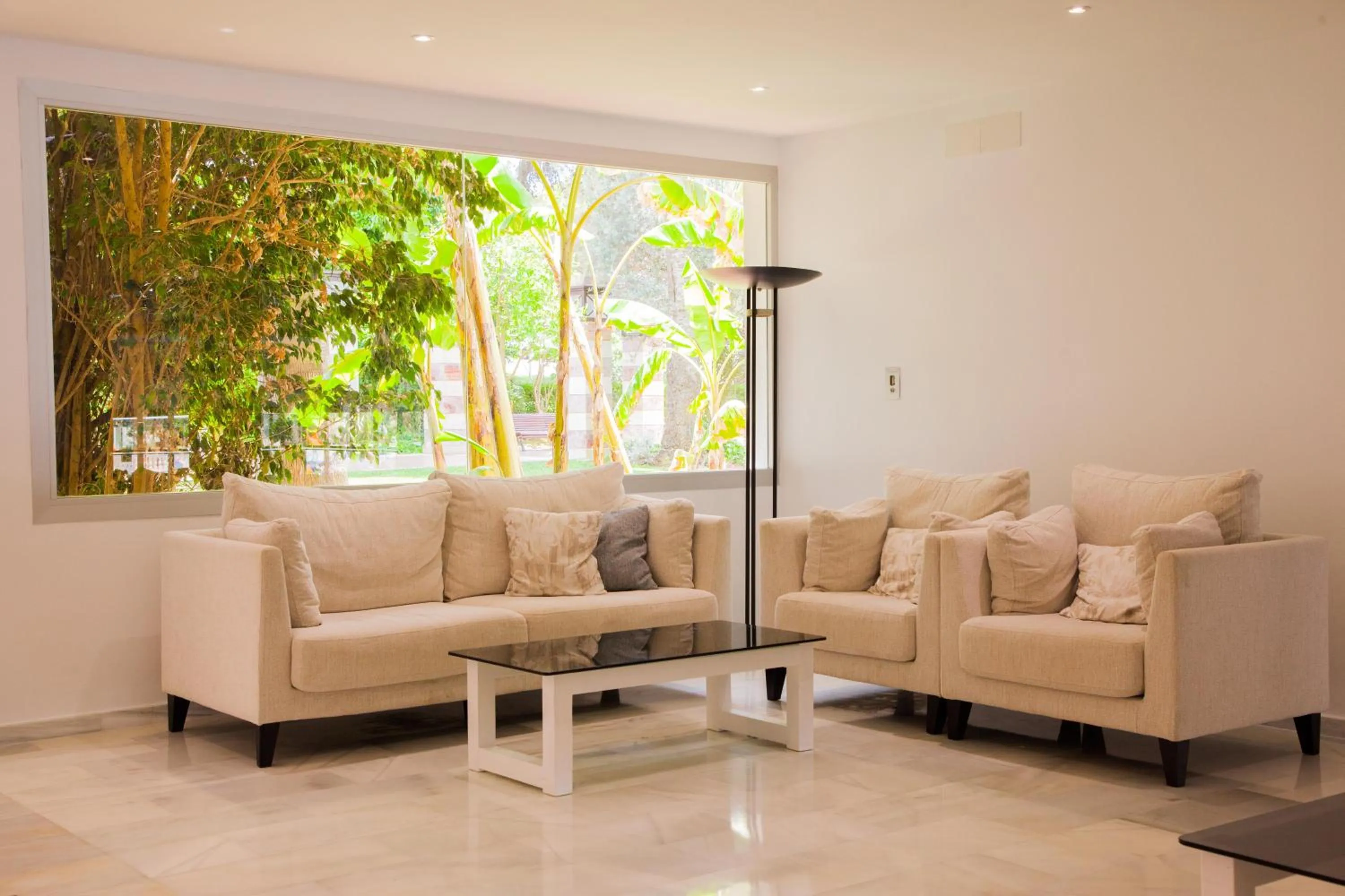 Day in Globales Maioris