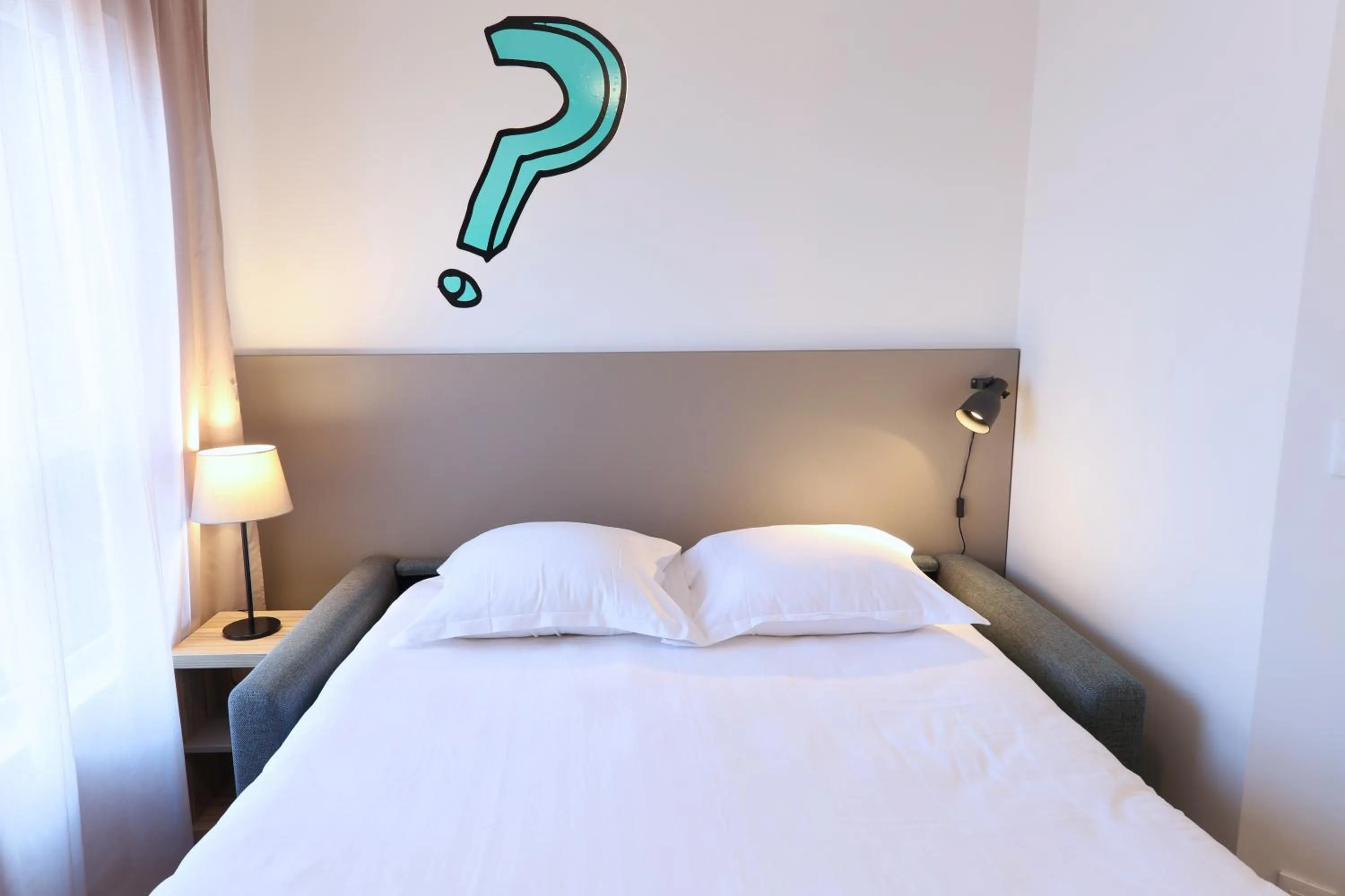 Bedroom, Bed in Apparteo Bordeaux