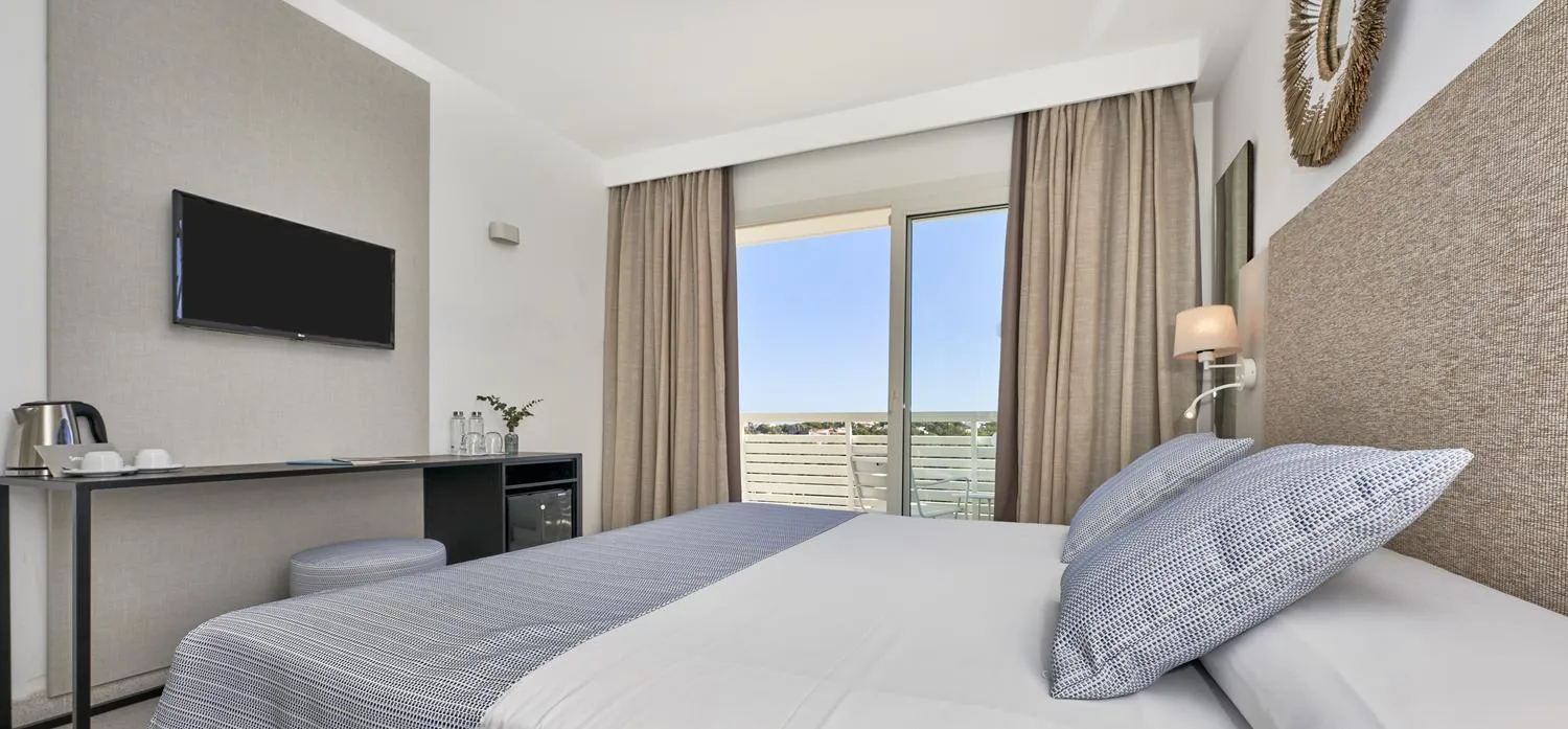 Bedroom, Bed in Smy Portocolom - Renovated 2026