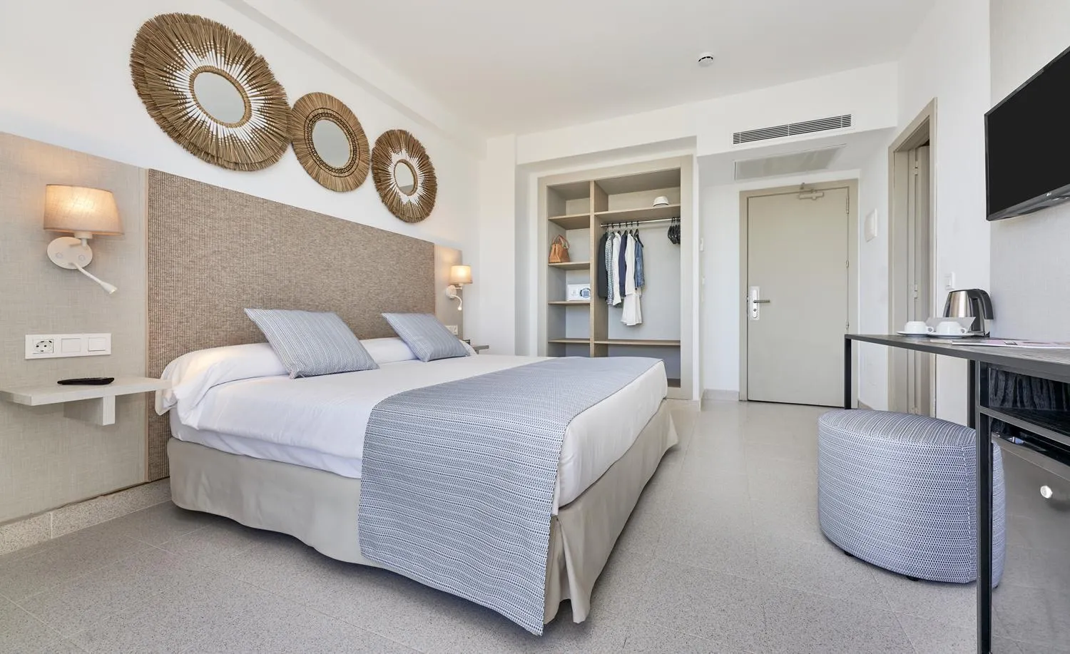 Bedroom, Bed in Smy Portocolom - Renovated 2026