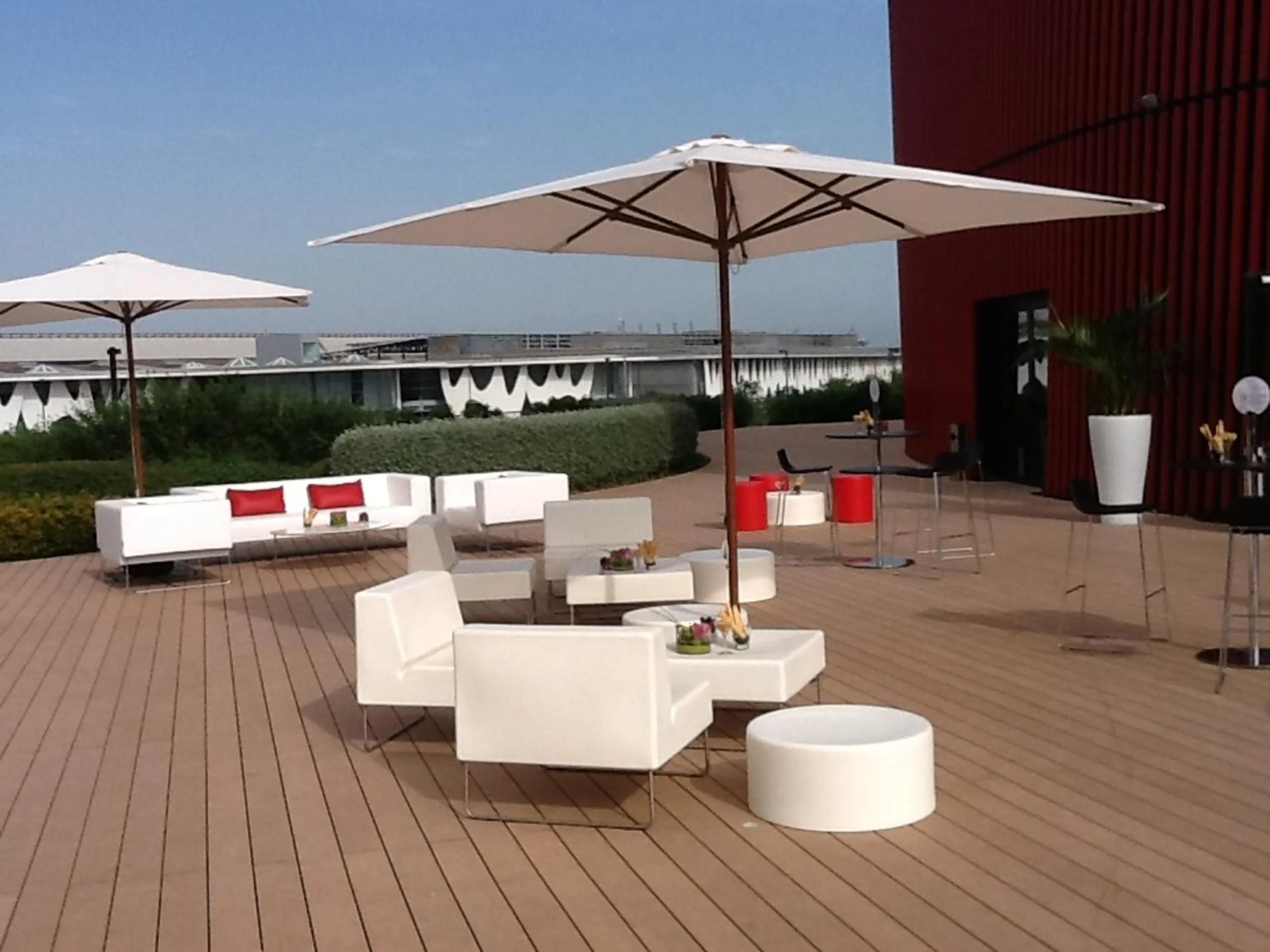 Garden in Hotel Porta Fira 4* Sup