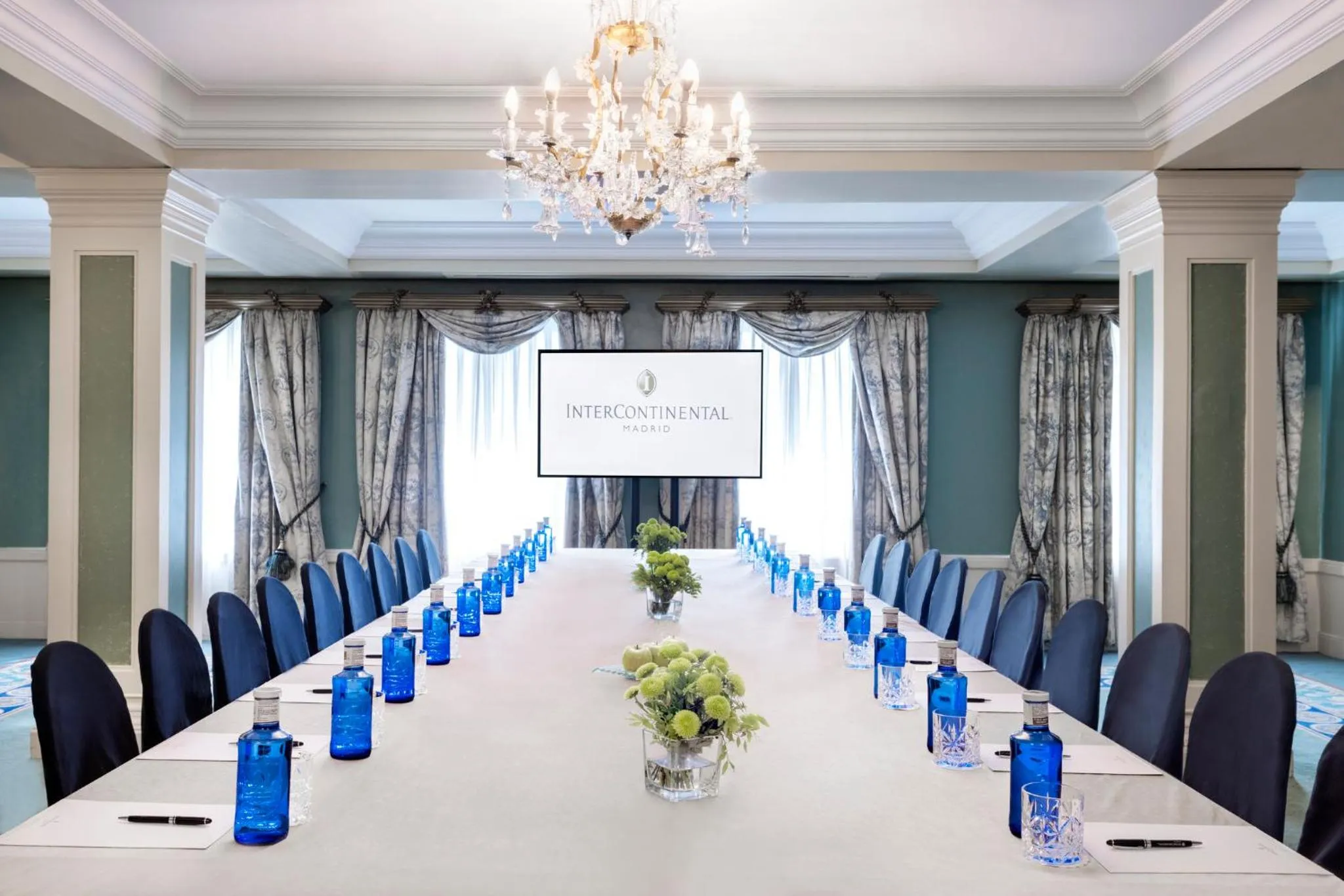 Meeting/conference room in InterContinental Madrid by IHG