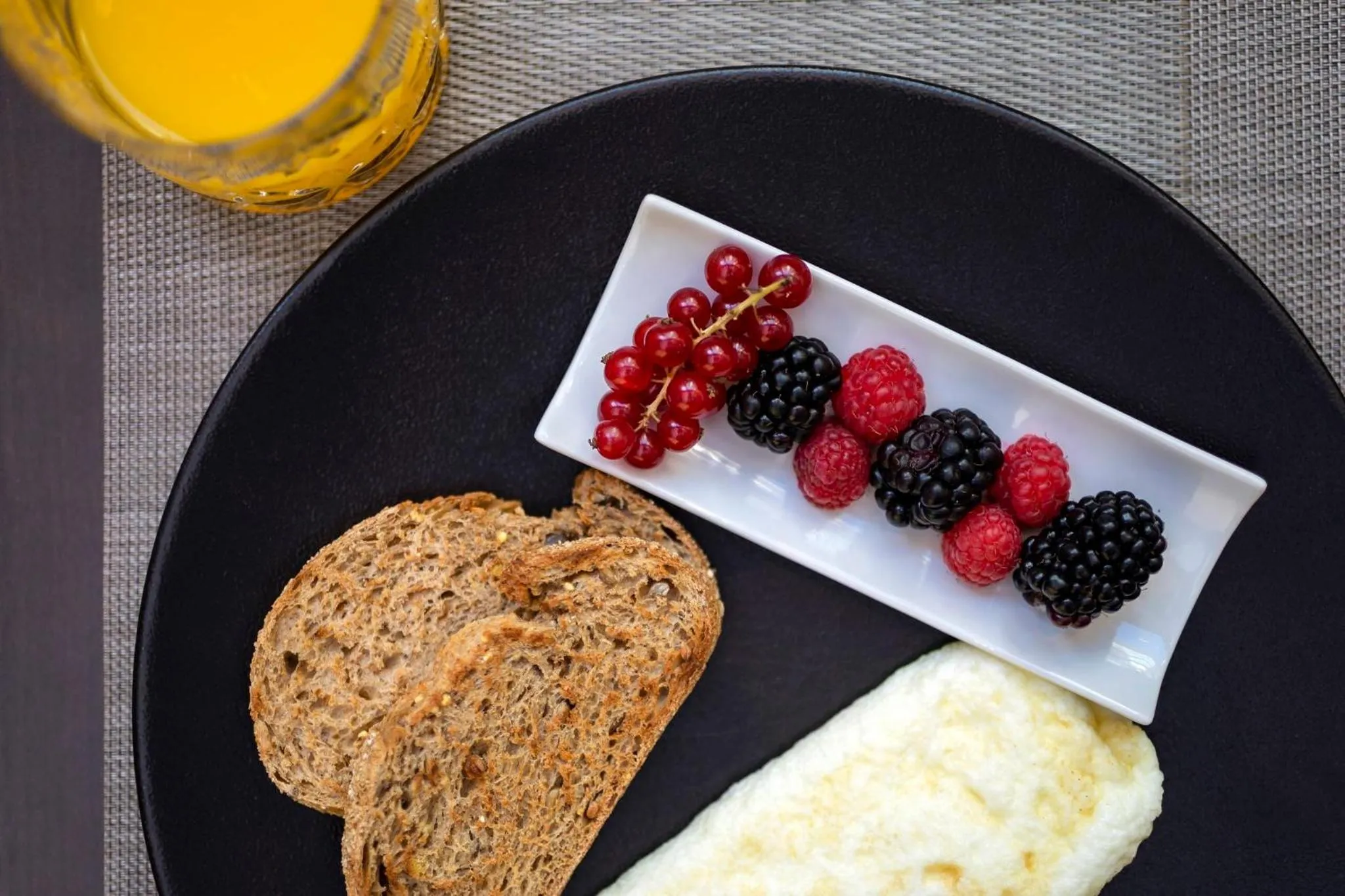 Restaurant/places to eat in InterContinental Madrid by IHG