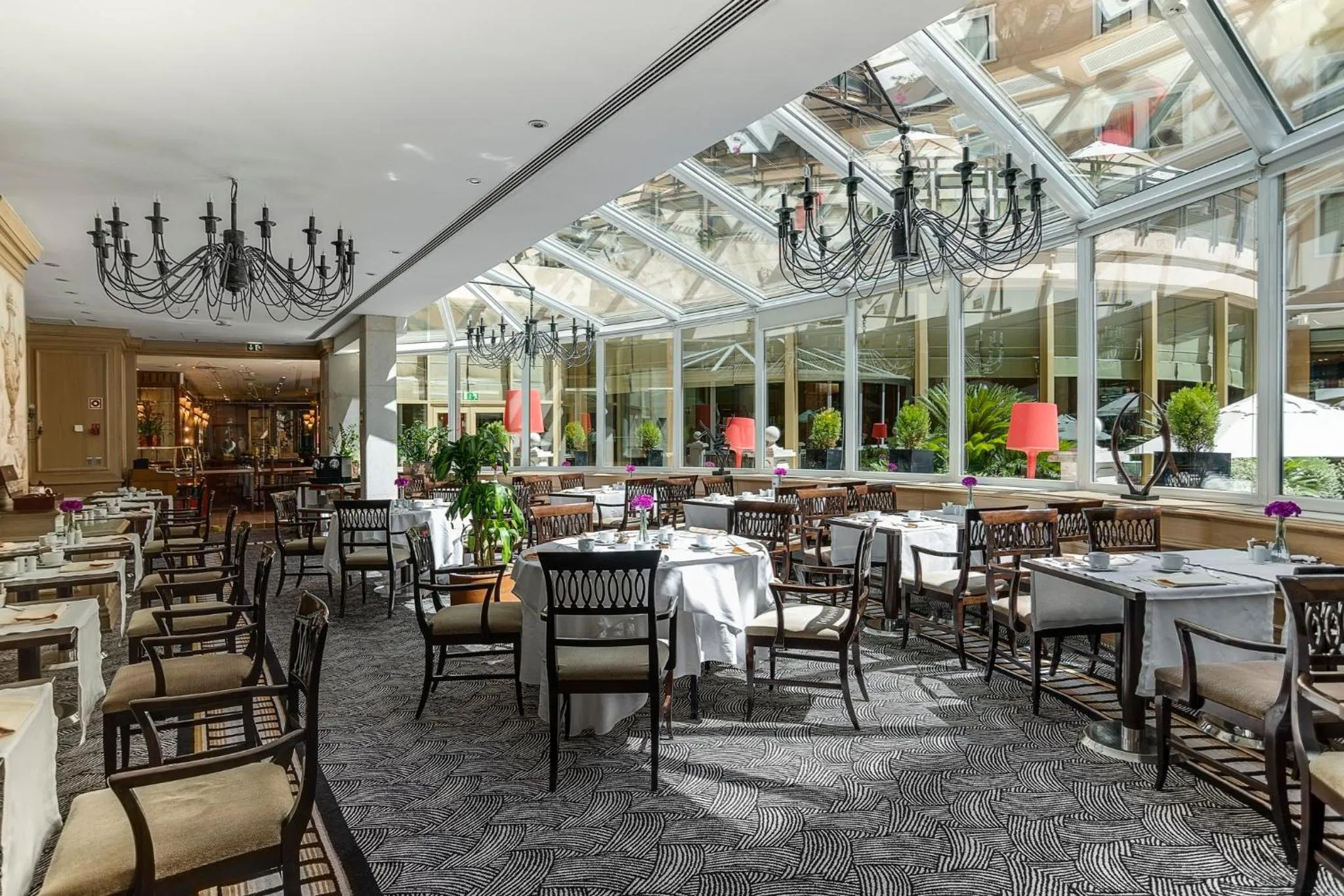 Restaurant/places to eat in InterContinental Madrid by IHG
