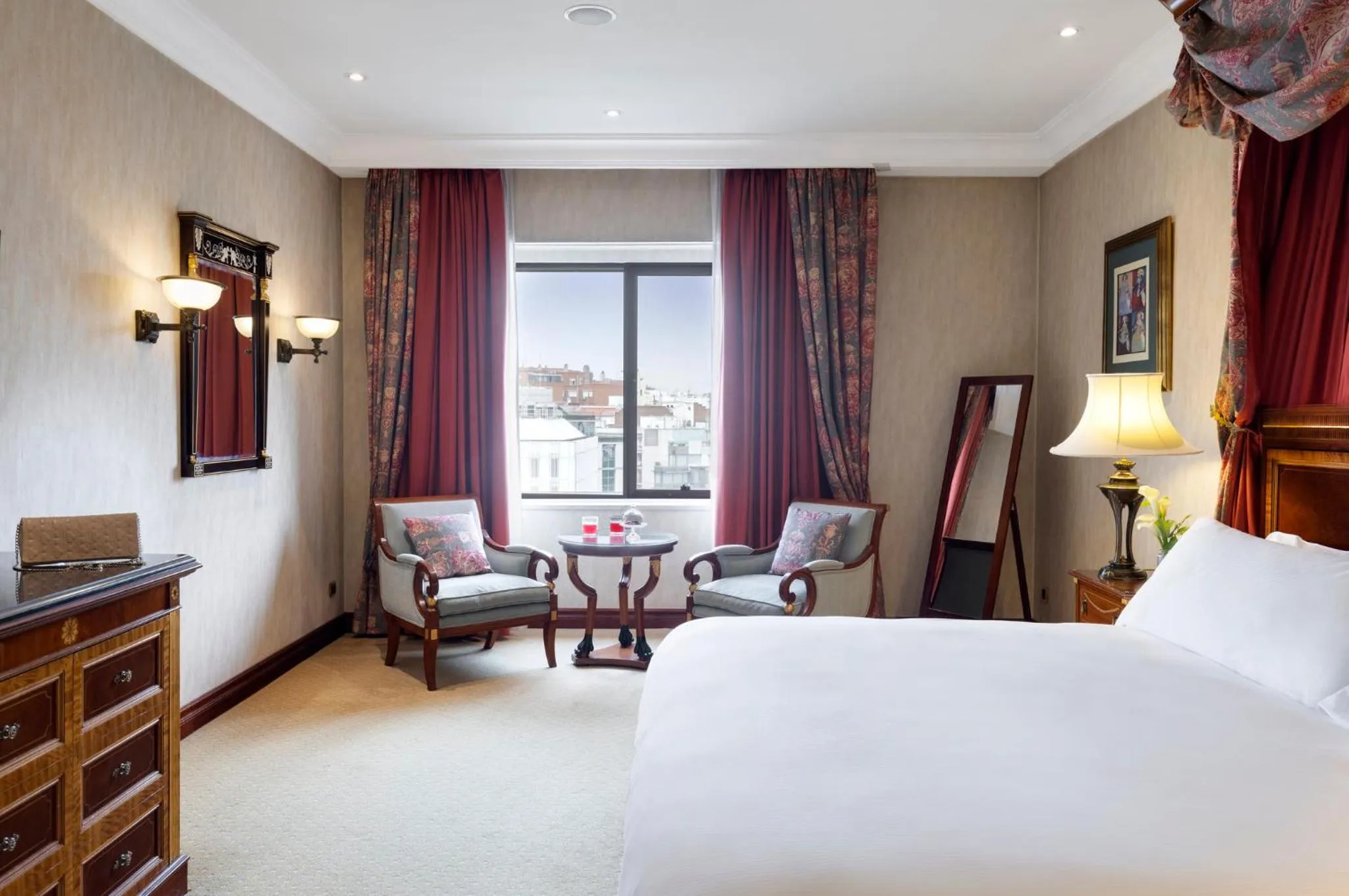 Bedroom, Bed in InterContinental Madrid by IHG