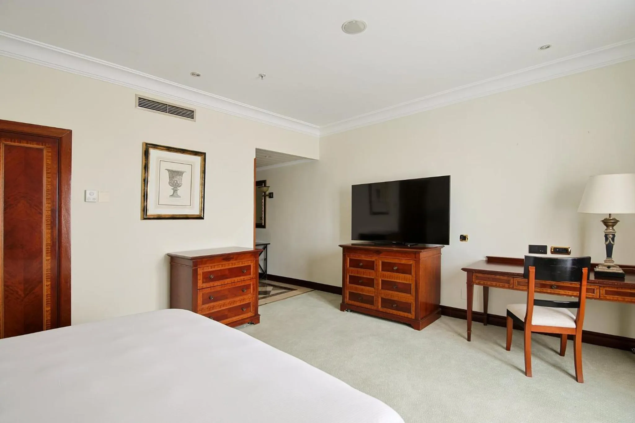Photo of the whole room, Bed in InterContinental Madrid by IHG