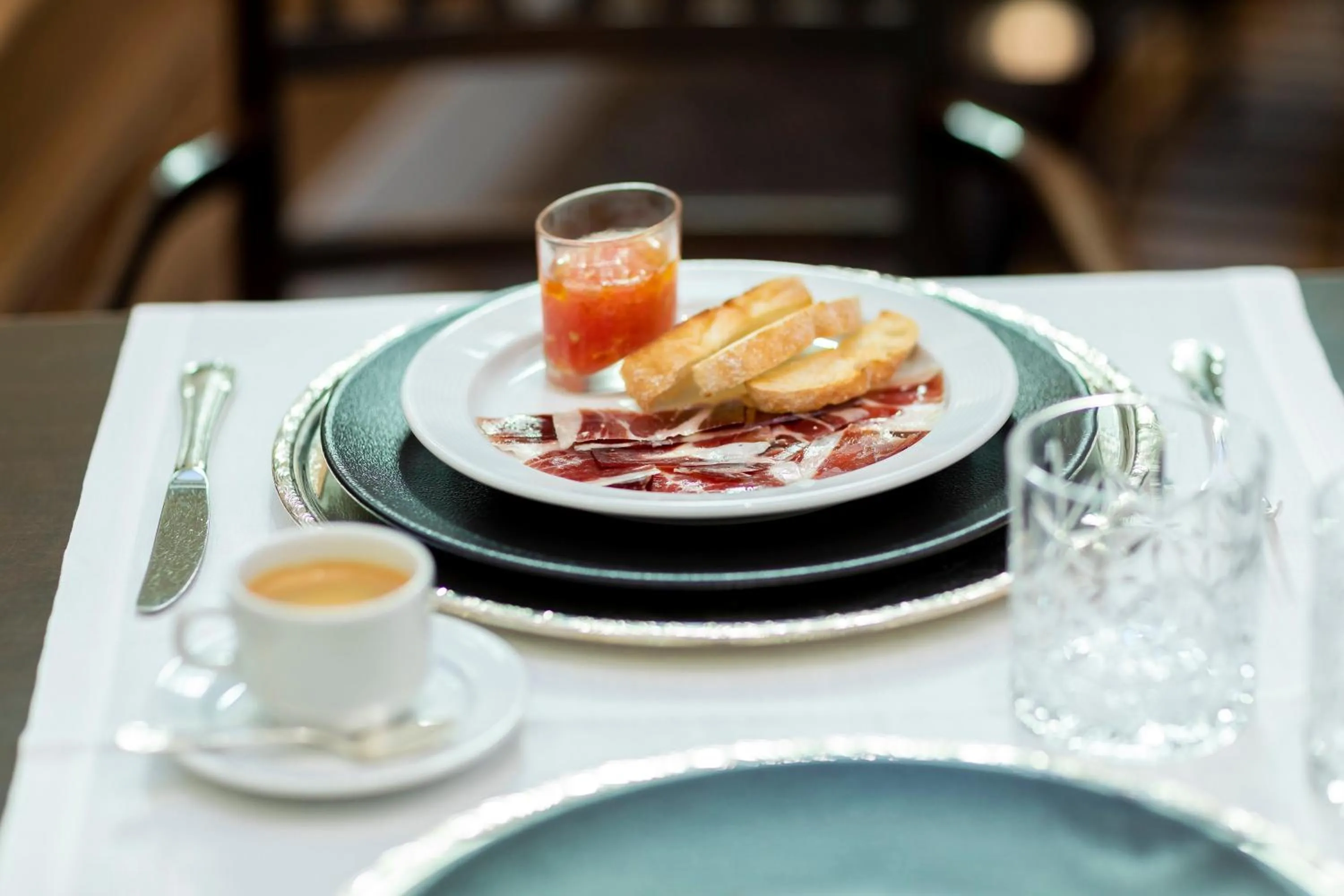 Restaurant/places to eat in InterContinental Madrid by IHG