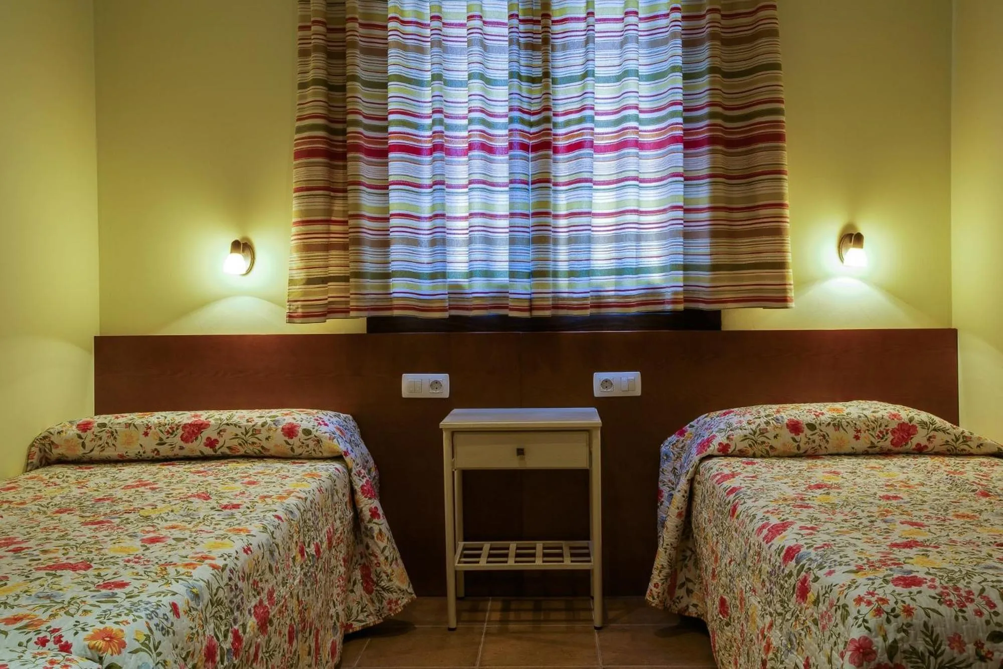 Bedroom, Bed in Hostal Parque Natural